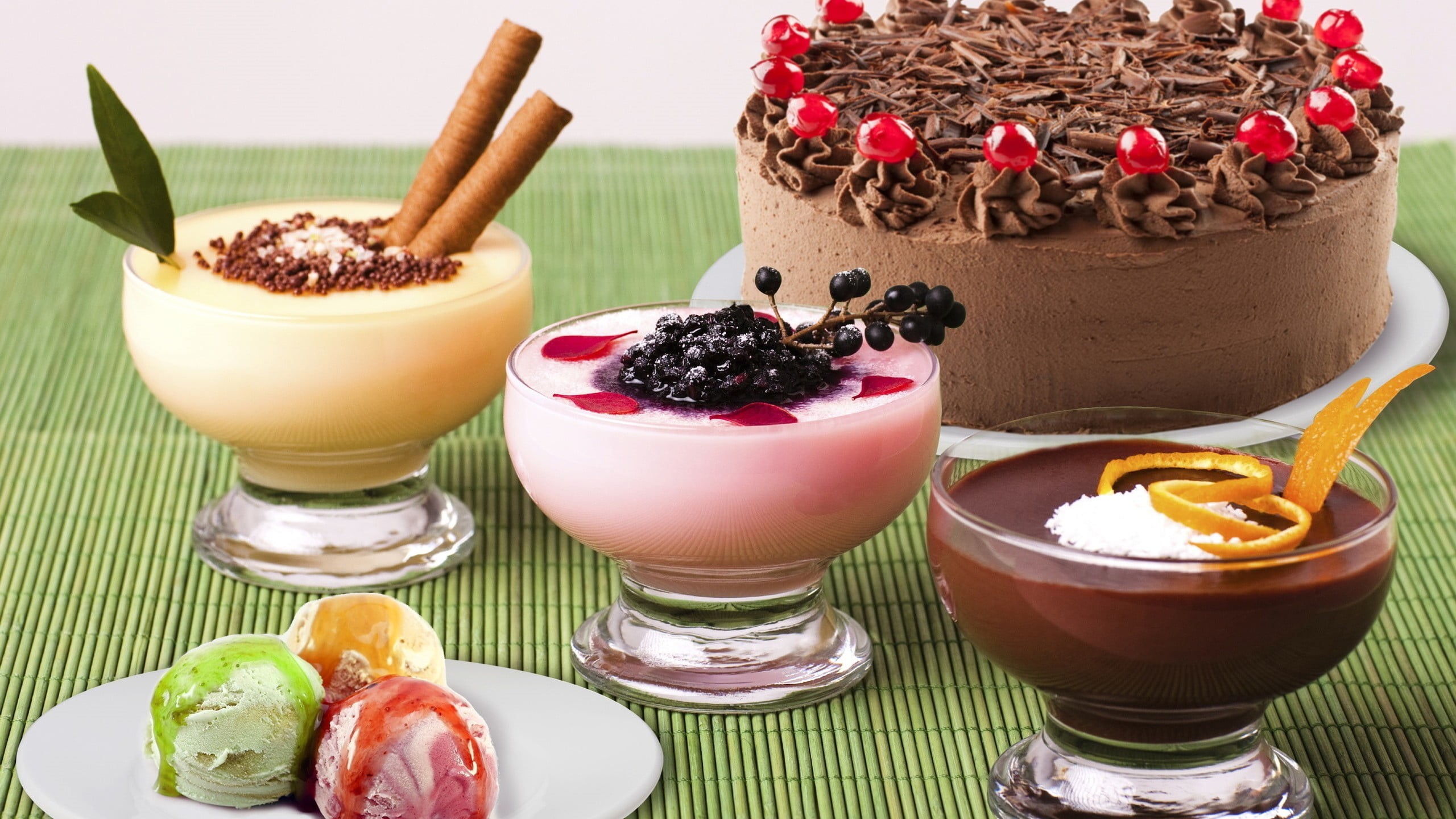 dessert, no people, 2K, garnish, refreshment, temptation, cake, dairy product, sweet food, drinking glass, chocolate, healthy eating, yogurt, food and drink, HD Wallpaper