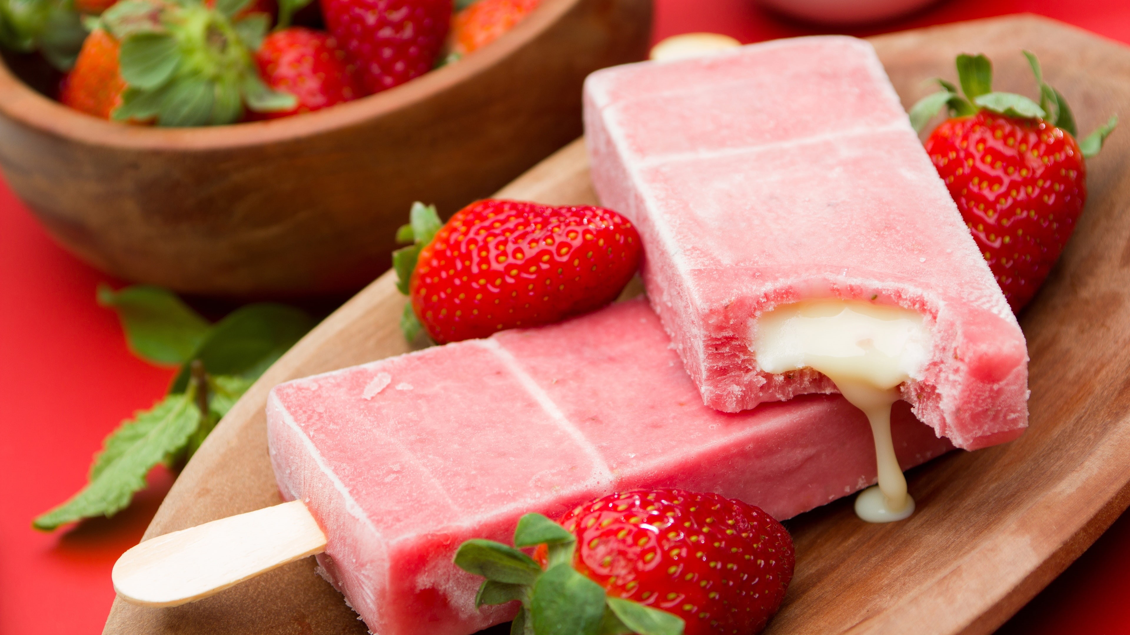 strawberry, cream, dessert, frozen dessert, 4K, dairy product, ice cream, HD Wallpaper
