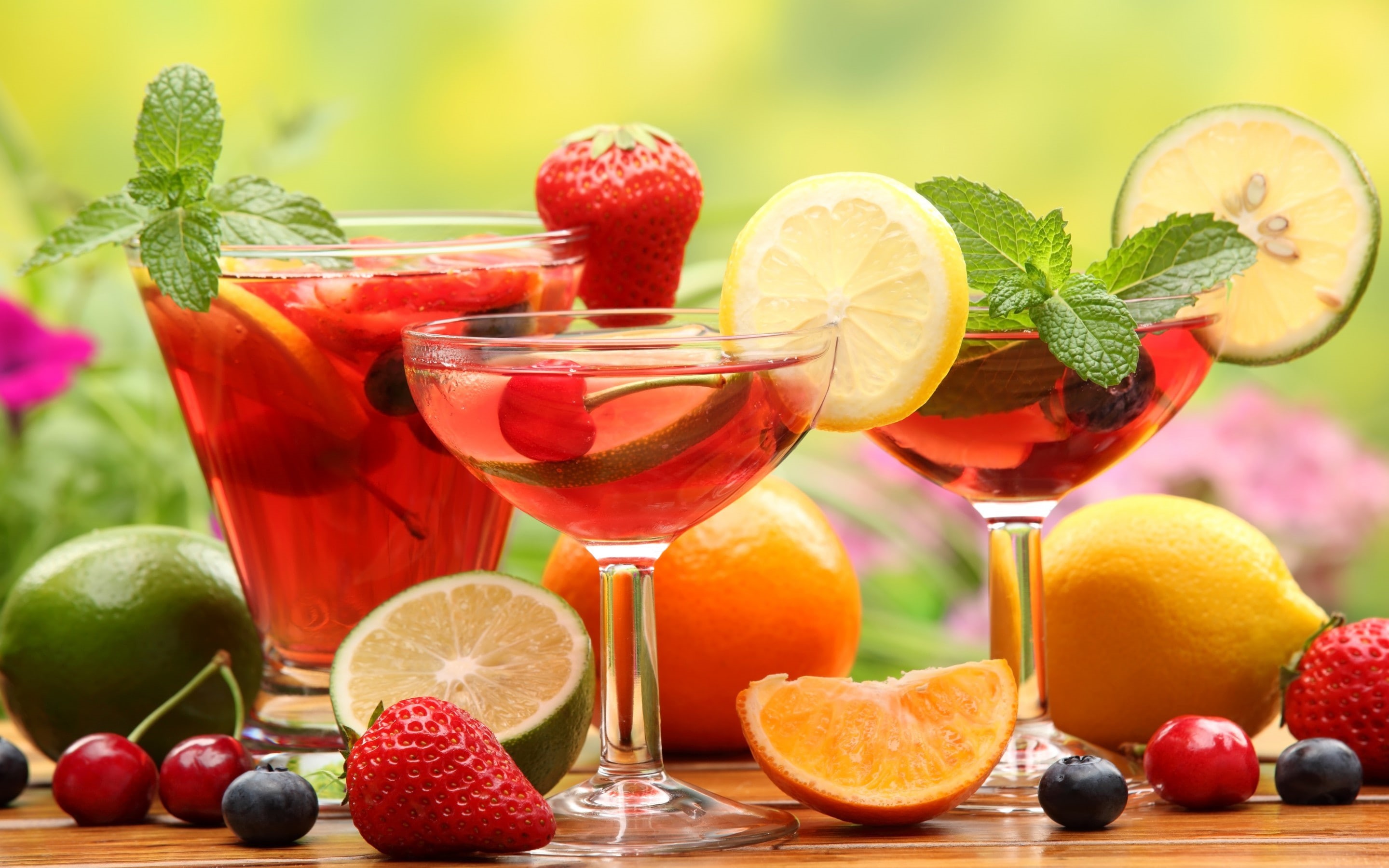 cherry, lemon, drink, assorted, lime, orange, fruit, cocktail, berry, glasses, 2K, table, strawberry, olives, HD Wallpaper