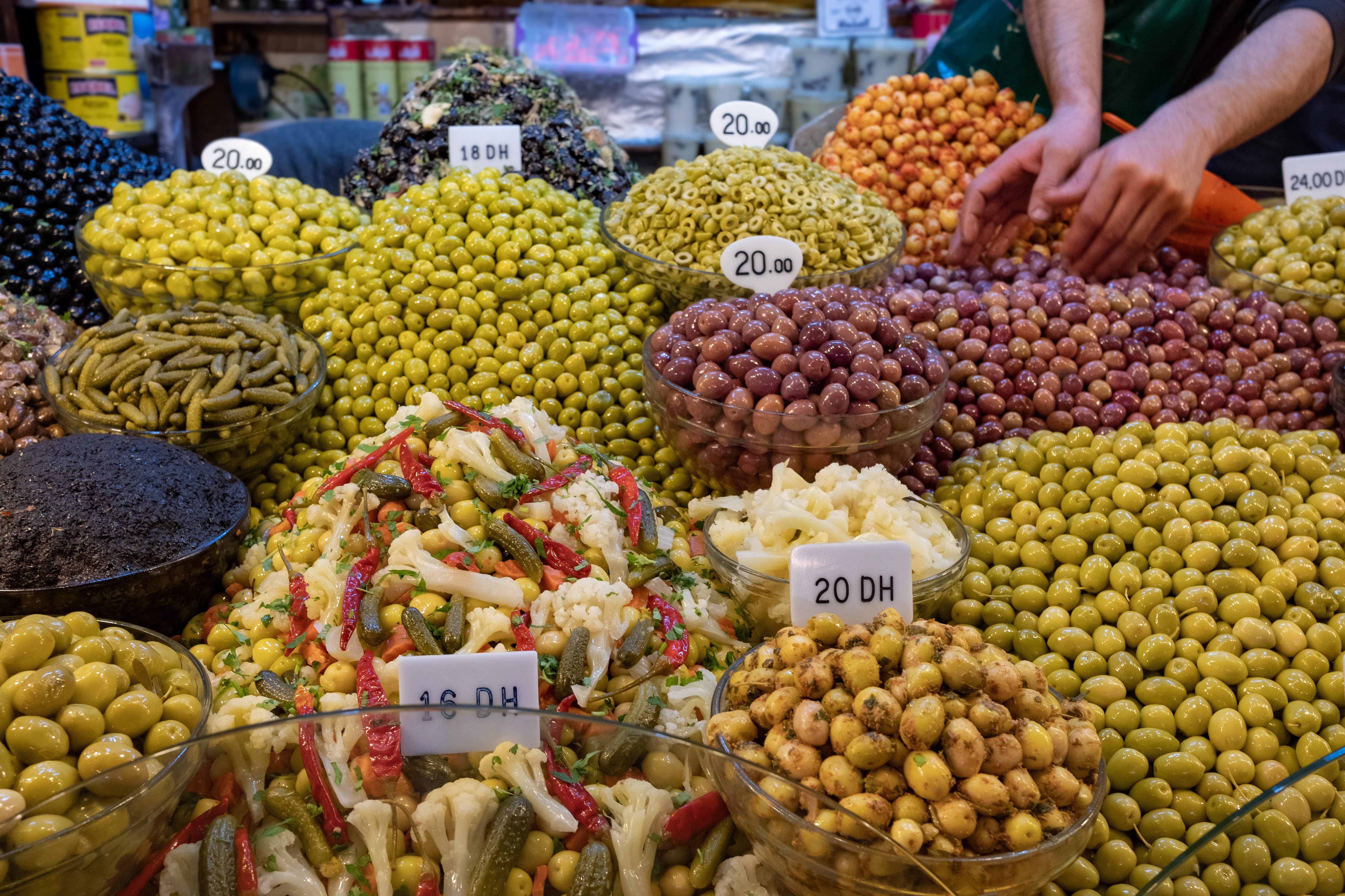 choice, day, real people, business, local, marruecos, hand made, incidental people, large group of objects, maroc, market, 5K, olive, variation, food and drink, HD Wallpaper