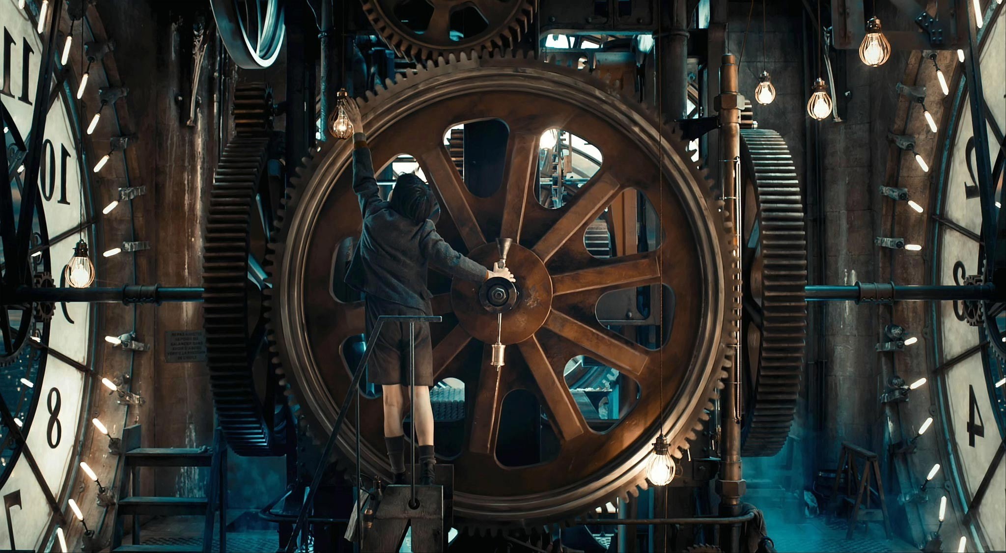 clocks, 1080P, movies, lightbulb, Hugo (movie), children, metal, steampunk, screen shot, gears, clockwork, HD Wallpaper