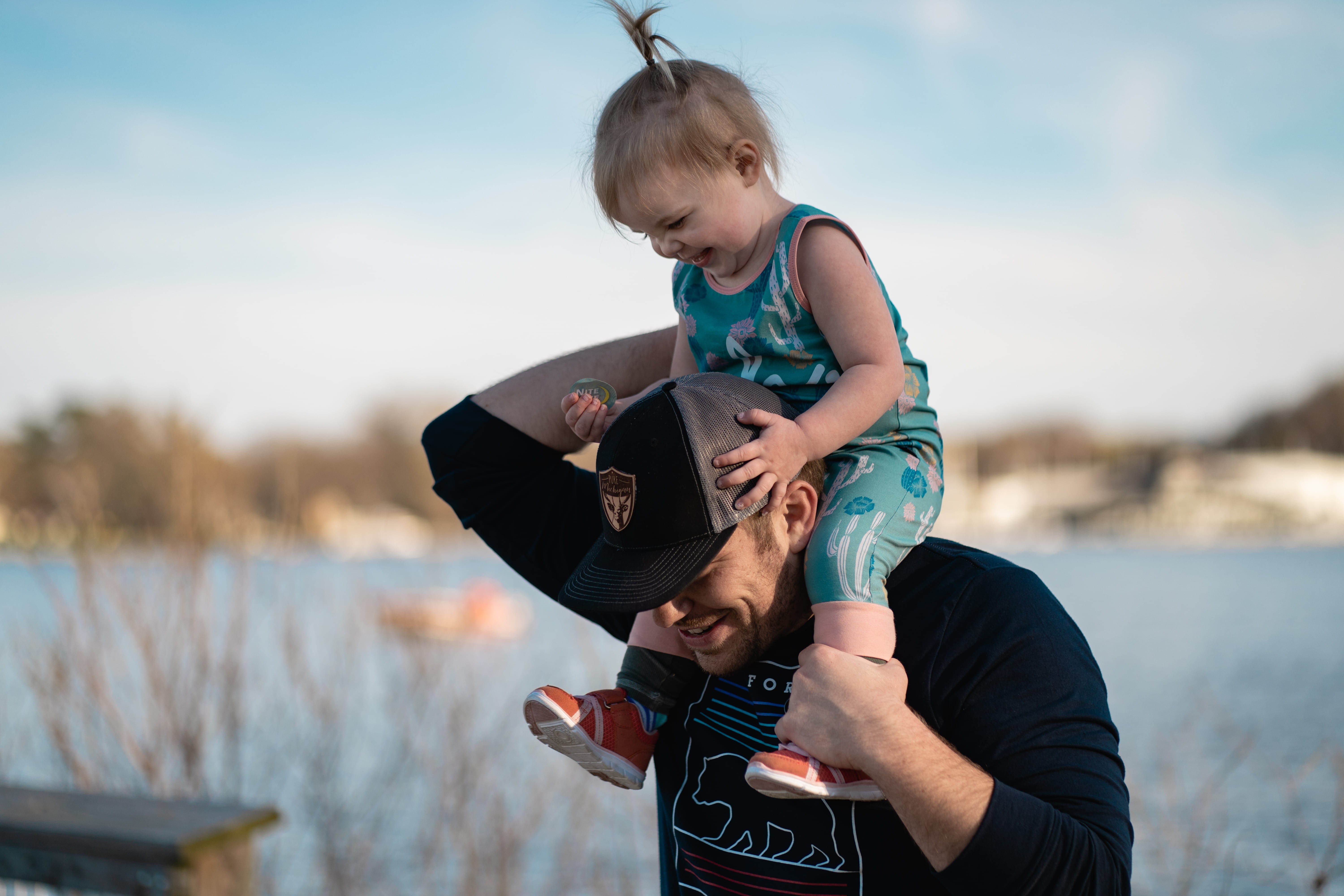 baby, togetherness, people, smiling, casual clothing, water, outdoors, kid, positive emotion, child, focus on foreground, enjoyment, daughter, lifestyles, HD Wallpaper