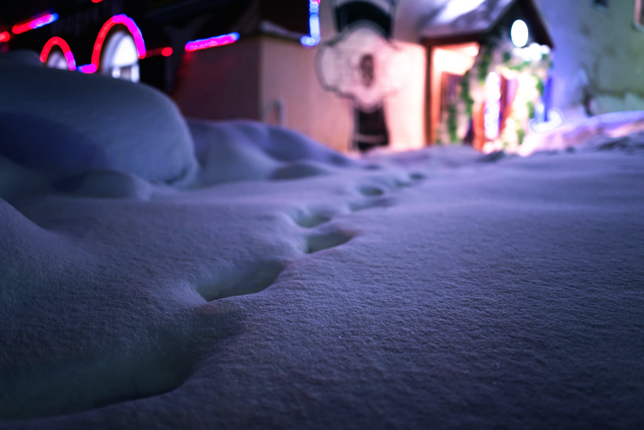 1080P, snow, The holiday comes to us, house, traces, winter, Anton Pechkurov, HD Wallpaper