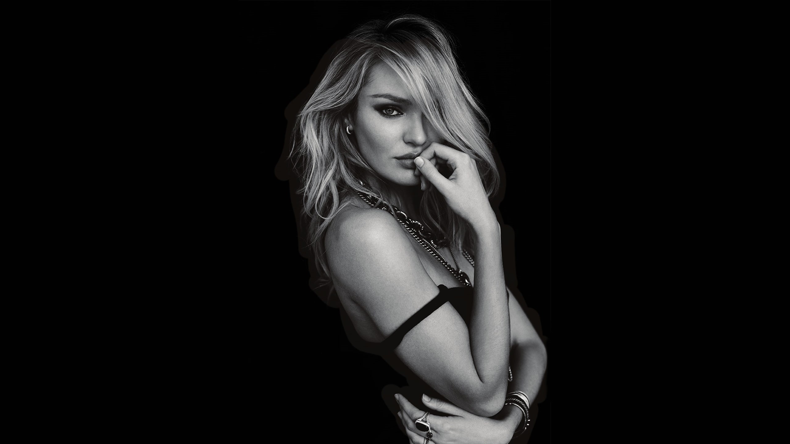 adult, copy space, candice swanepoel, one person, hairstyle, blond hair, 2K, women, hair, indoors, long hair, black background, beautiful woman, young adult, HD Wallpaper