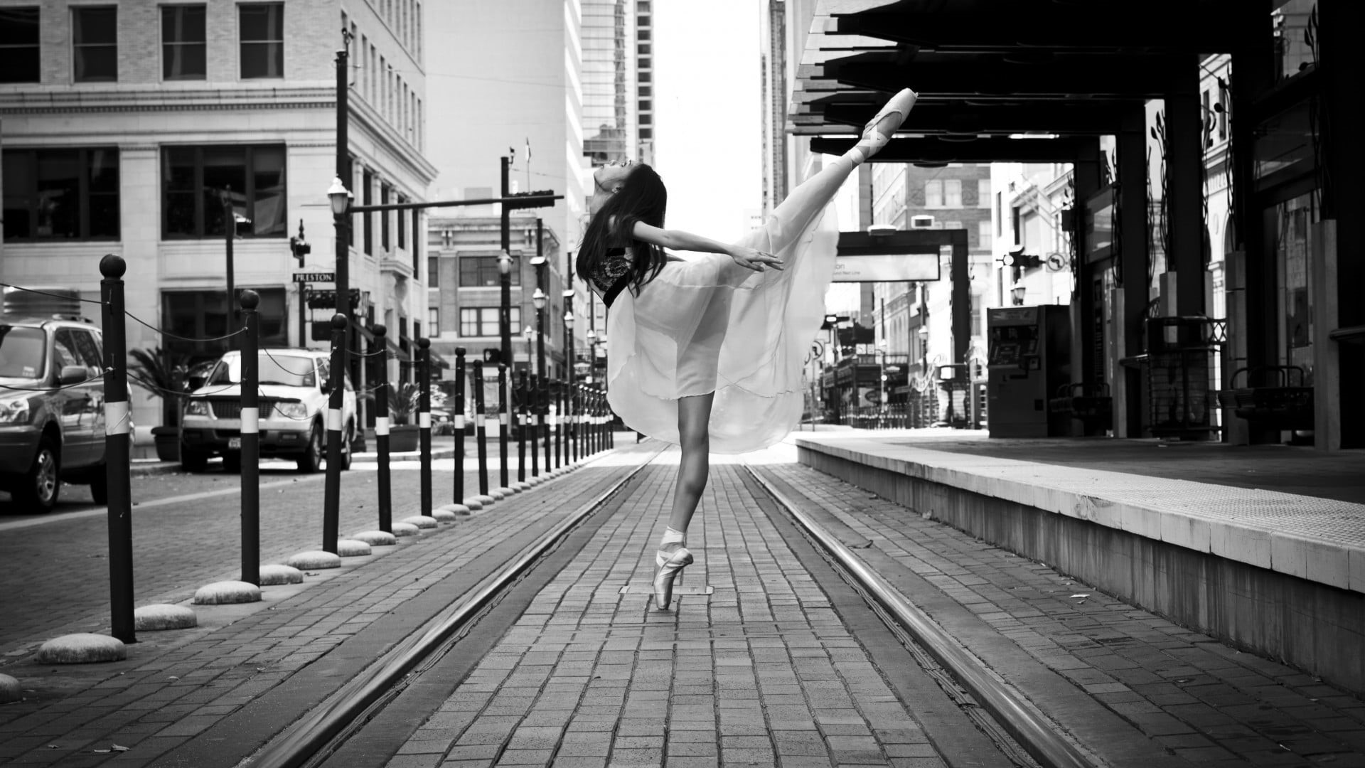 human arm, building exterior, city, full length, day, the way forward, building, arms raised, leisure activity, rear view, direction, looking up, outdoors, HD Wallpaper