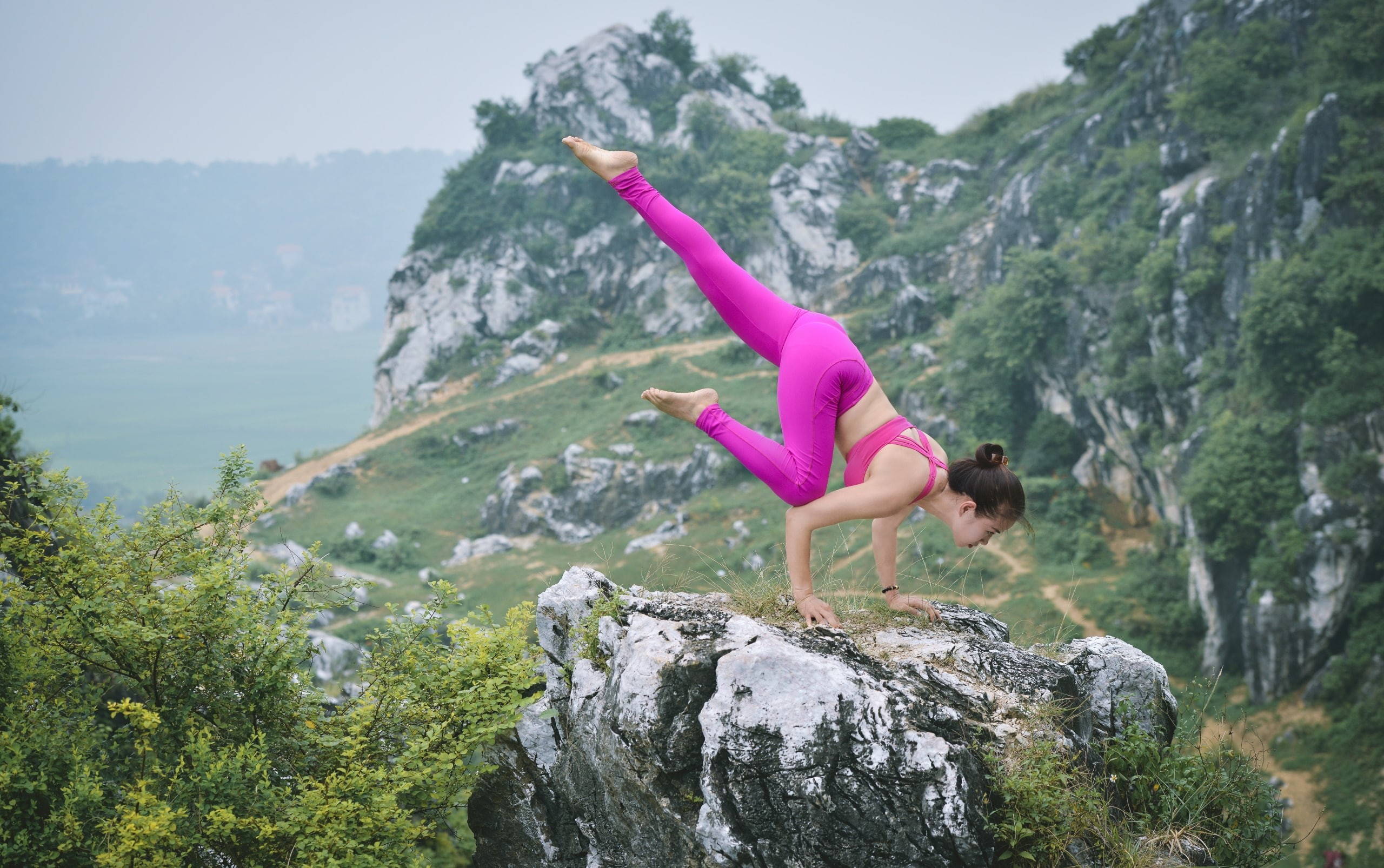 sport, healthy lifestyle, beauty in nature, solid, plant, full length, tree, gymnastics, outdoors, one person, women, day, rock, mountain, nature, women outdoors, HD Wallpaper