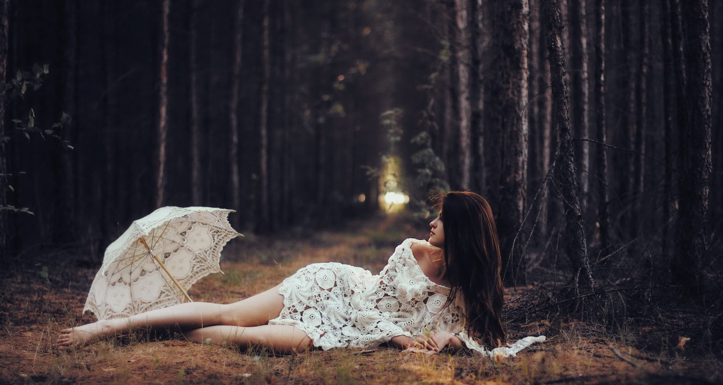 young women, forest, nature, hair, land, woodland, plant, sitting, real people, tree, contemplation, adult, 1080P, young adult, fashion, see-through clothing, HD Wallpaper