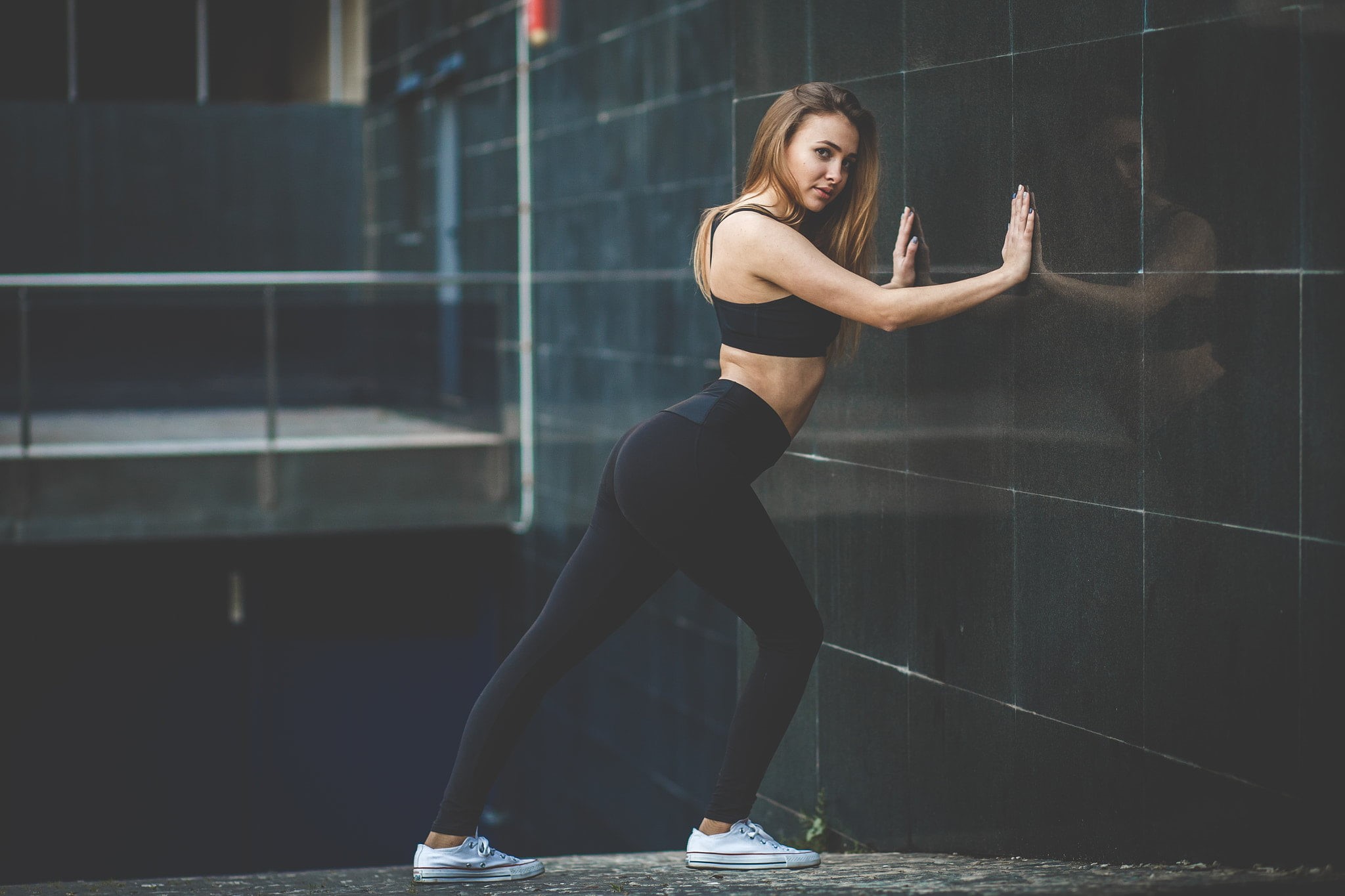 sports clothing, women, brunette, arched back, blonde, women outdoors, sneakers, real people, adult, full length, built structure, exercising, wall - building feature, HD Wallpaper