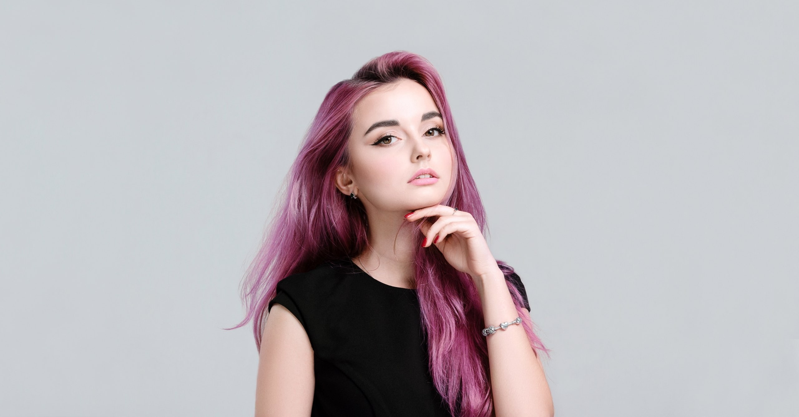 portrait, young women, indoors, hair, dyed hair, painted nails, headshot, beautiful woman, hairstyle, model, adult, maroon, studio shot, young adult, 2K, HD Wallpaper