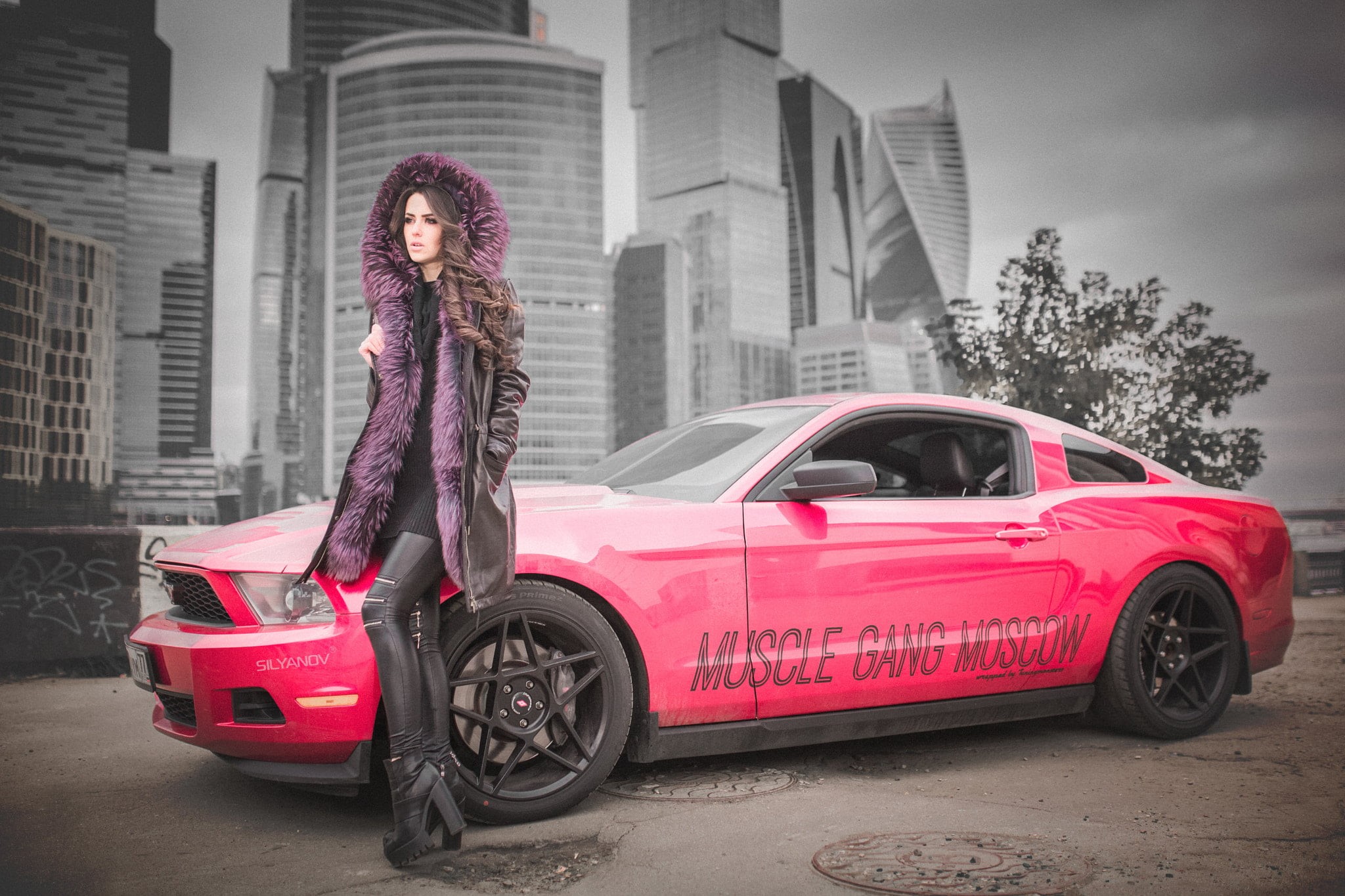 women, building exterior, pink cars, mode of transportation, beautiful woman, lifestyles, car, young women, young adult, adult, digital composite, motor vehicle, HD Wallpaper
