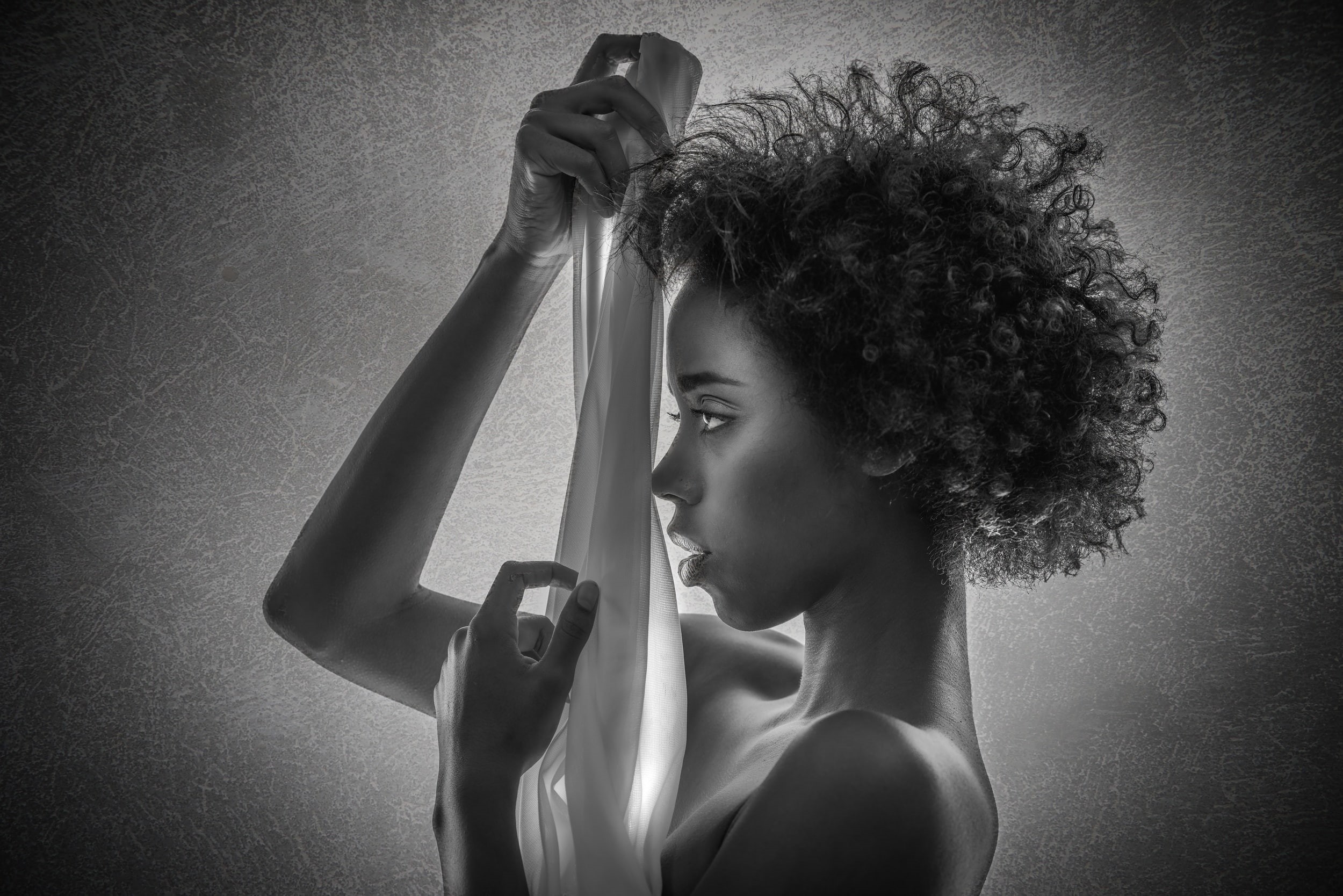 beautiful people, arms raised, profile, profile view, young women, one person, real people, studio shot, hair, holding, headshot, looking, women, ebony, HD Wallpaper