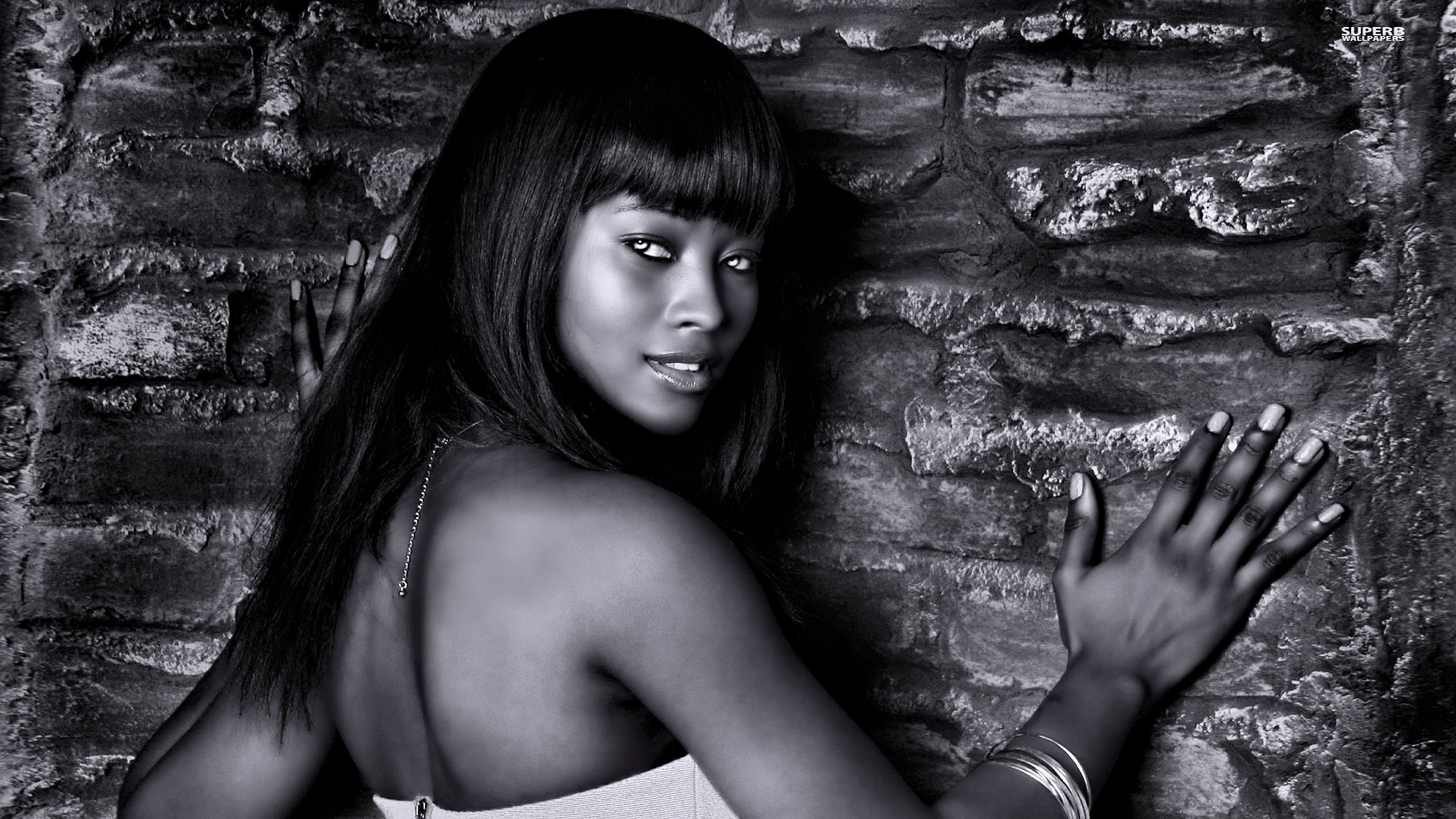 ebony, leisure activity, women, headshot, 4K, beautiful woman, one person, wall - building feature, young women, smiling, portrait, hairstyle, adult, beauty, HD Wallpaper