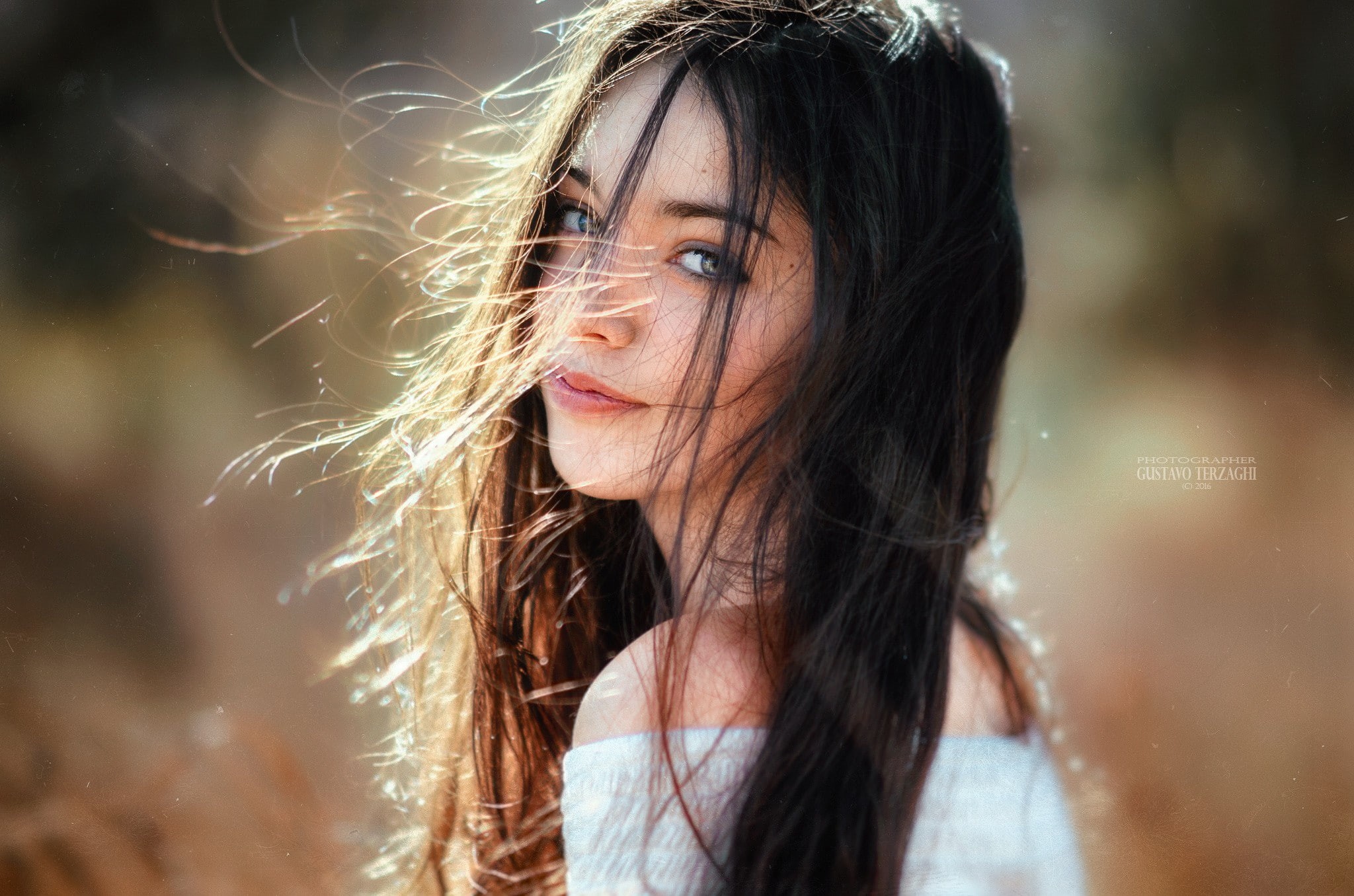 model, bare shoulders, looking at viewer, brunette, women outdoors, sweater, depth of field, long hair, face, women, 1080P, eyes, hair in face, Gustavo, HD Wallpaper
