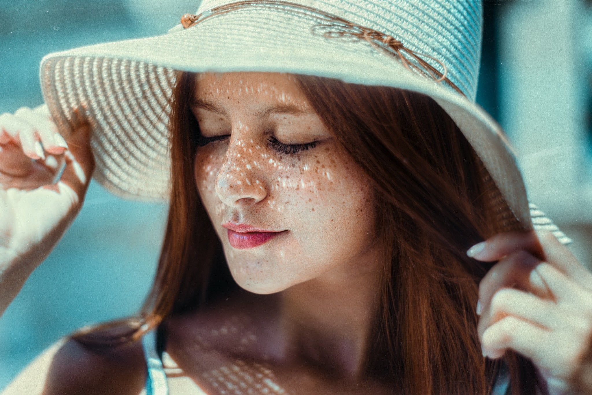 Ana Gomez, redhead, auburn hair, Gustavo Terzaghi, face, portrait, millinery, depth of field, hat, 1080P, freckles, women, closed eyes, HD Wallpaper