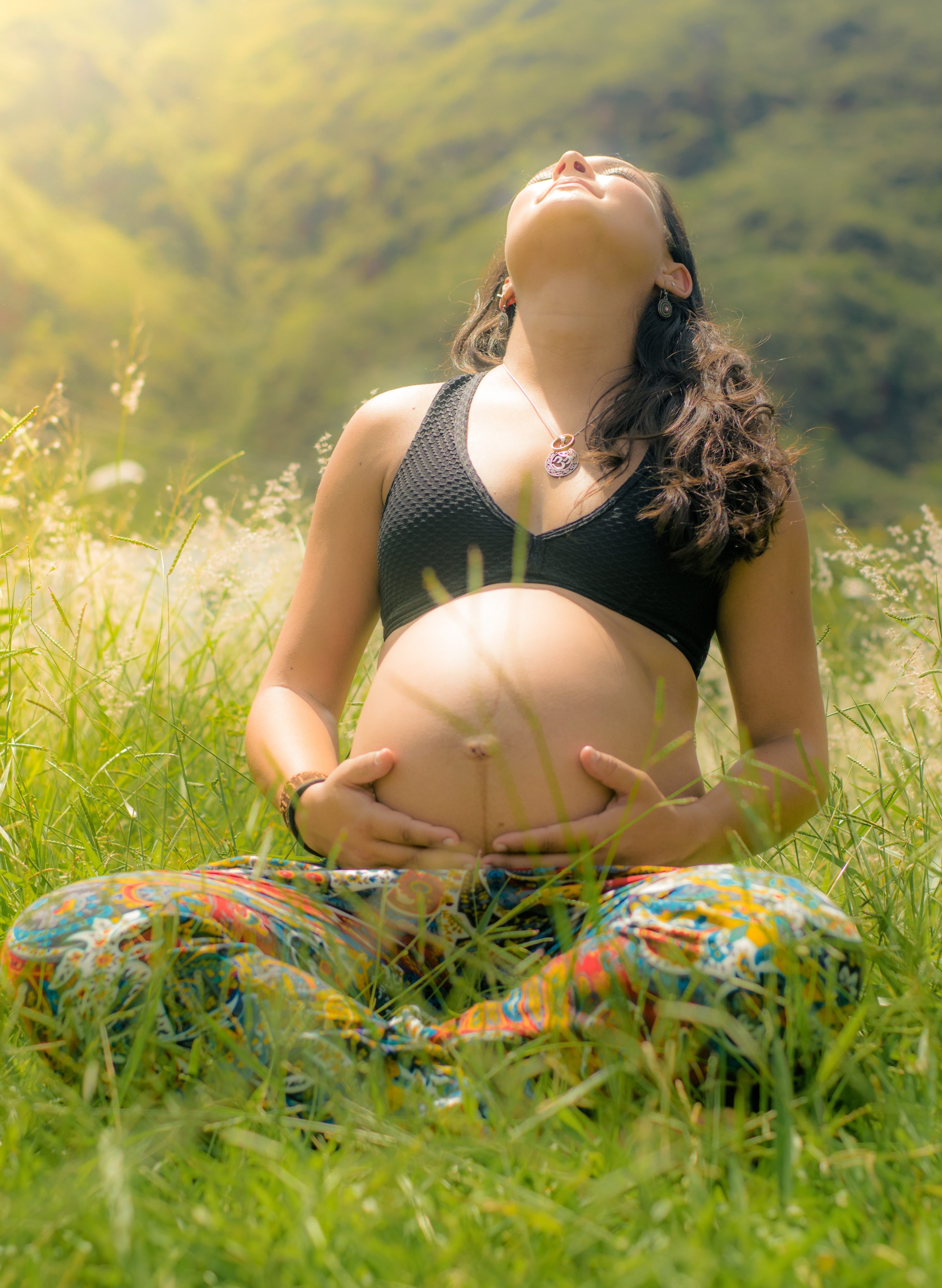 parent, three quarter length, field, plant, pregnant woman, holding, 4K, mother, sitting, female, hairstyle, belly, pregnant, nature, land, hair, tummy, Phone HD Wallpaper