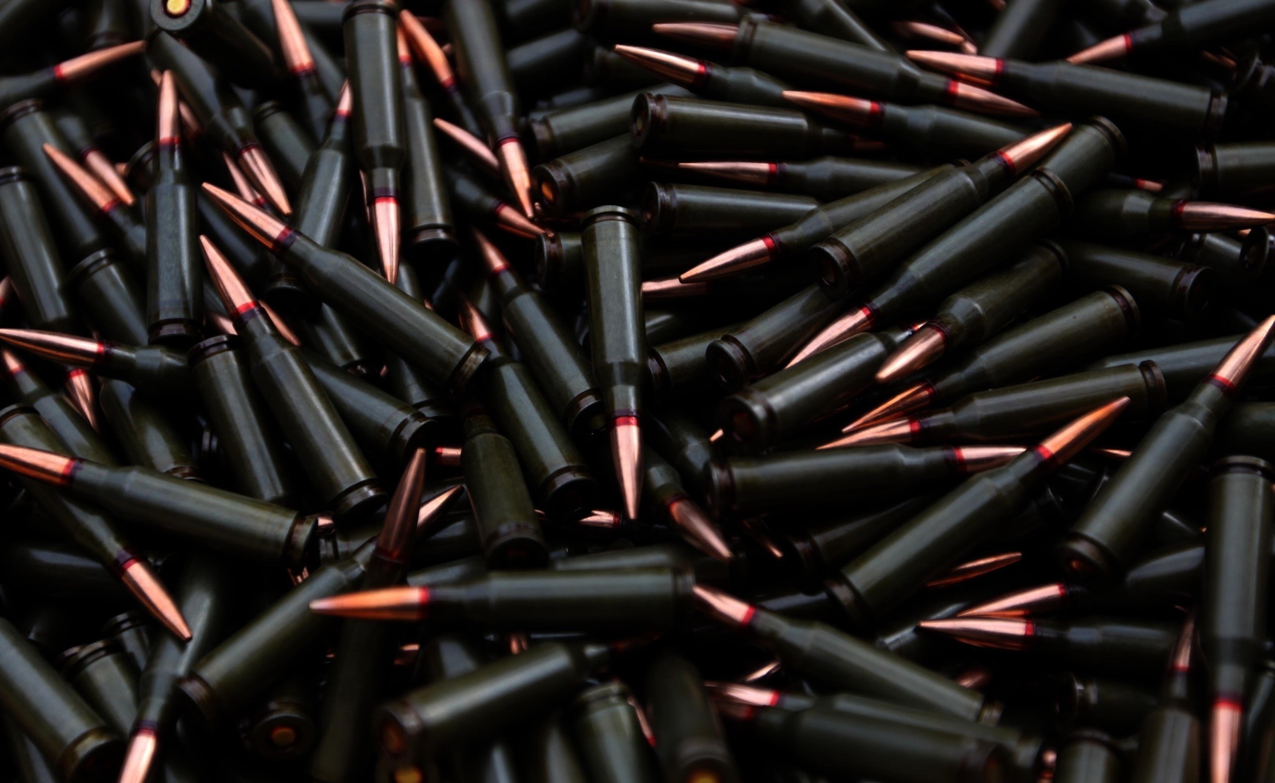 directly above, close-up, full frame, heap, 2K, ammunition, large group of objects, metal, arrangement, nail, bullets, assault, still life, pattern, abundance, HD Wallpaper