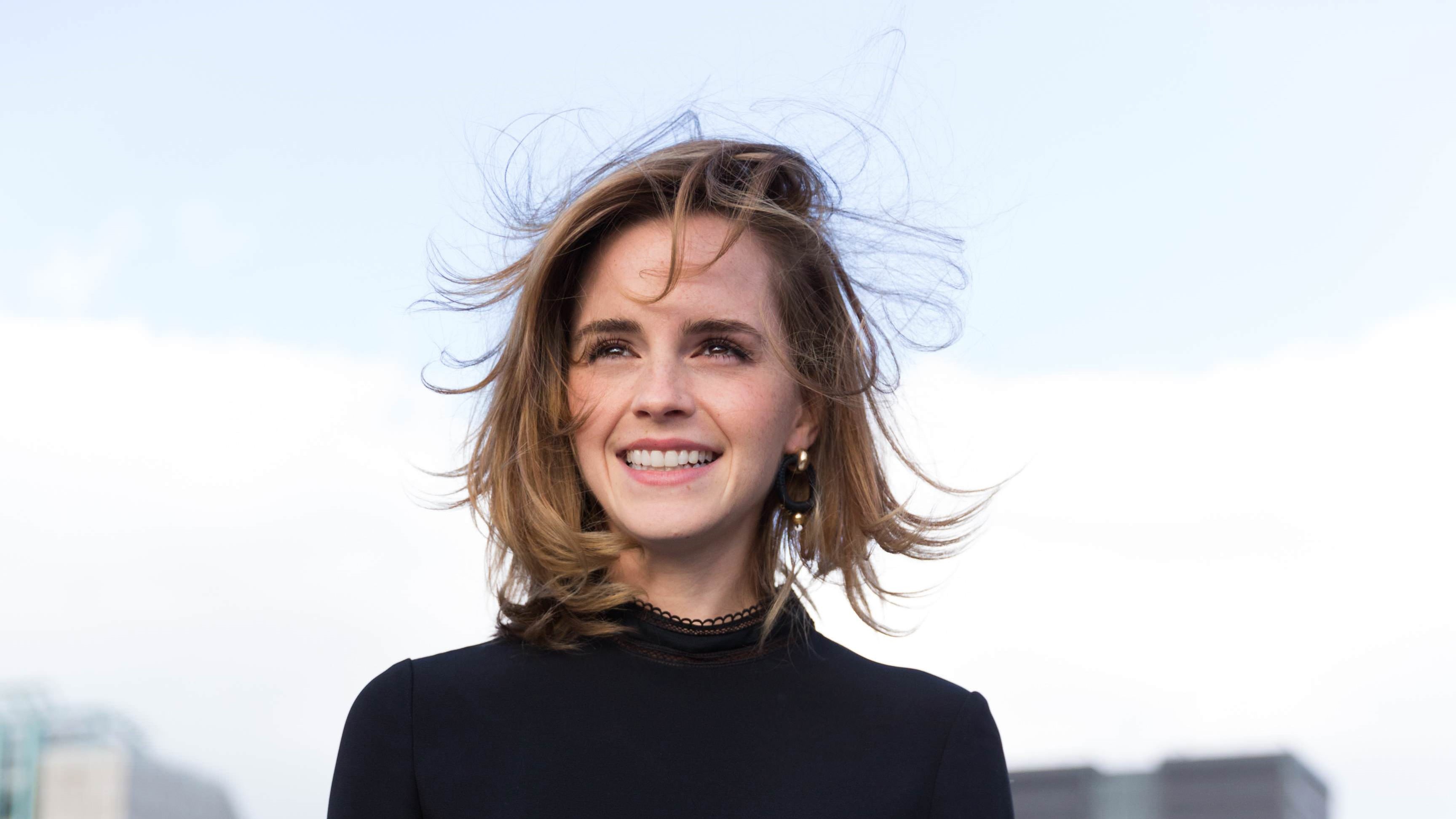 sky, windy, portrait, young adult, shirt, brown hair, outdoors, hair, s, human hair, hairstyle, 2K, wind, crew, one person, women, black, tousled hair, HD Wallpaper