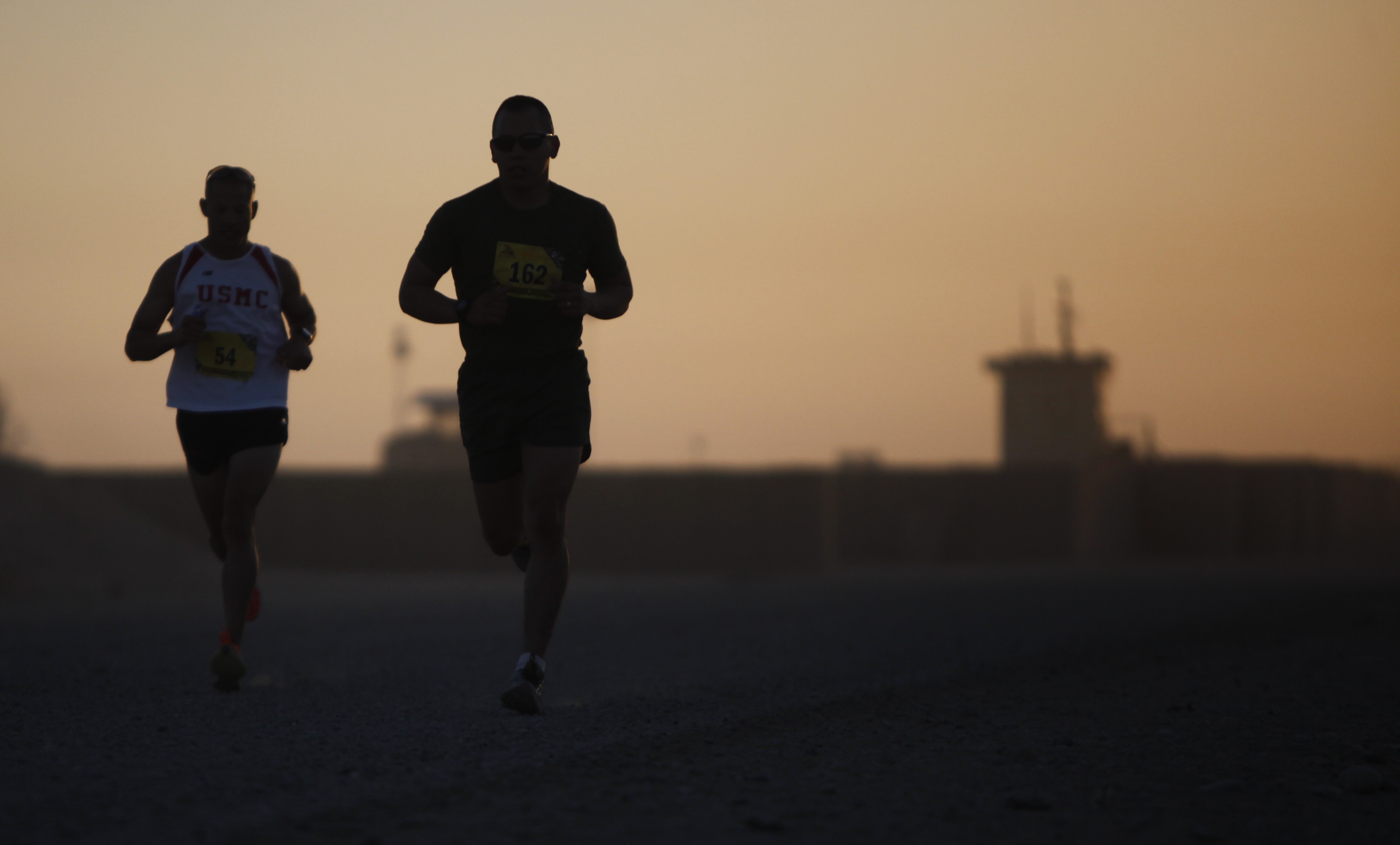 silhouette, two, full length, women, sports Clothing, 4K, wellbeing, colorful, runners, jogging, nature, females, people, one Person, sunset, lifestyles, HD Wallpaper