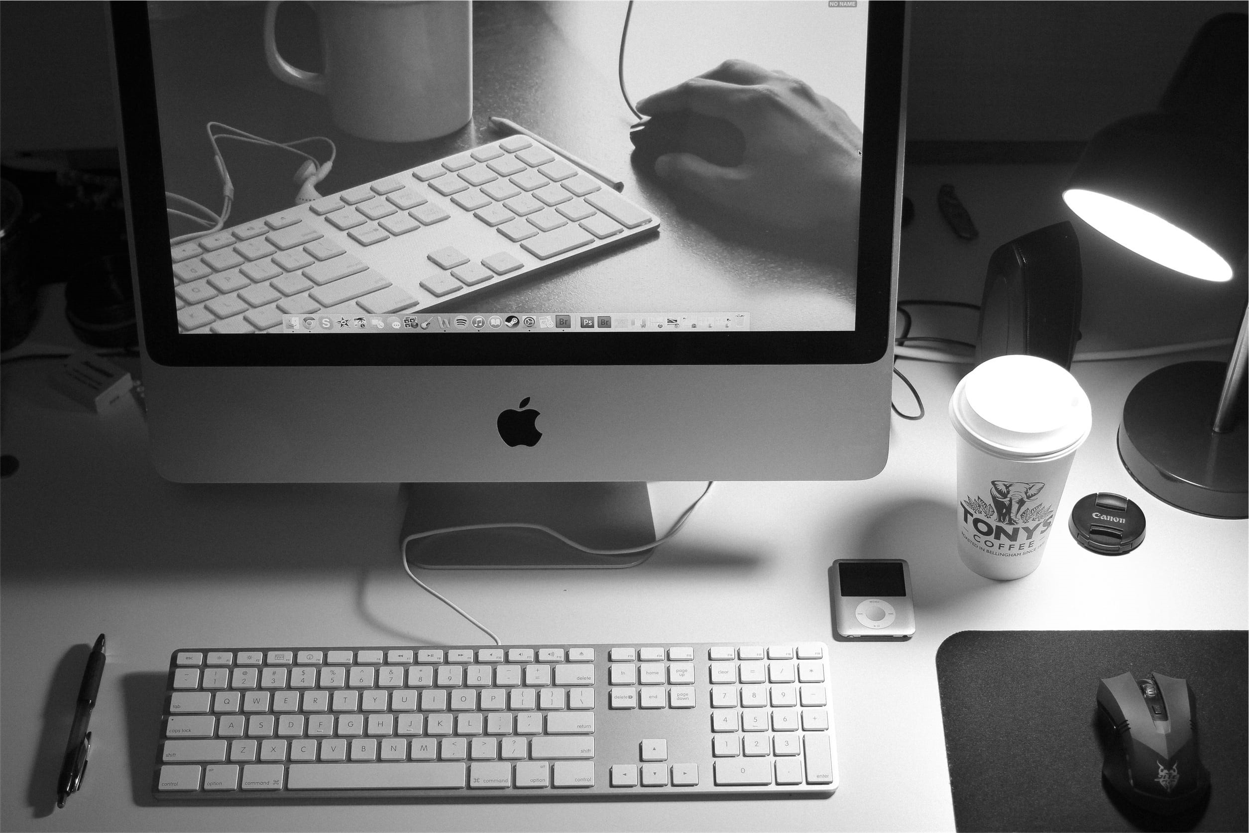 coffee, indoors, lamp, photography, mac, wireless technology, magic, desktop pc, computer, computer monitor, computer keyboard, mouse, desk, furniture, HD Wallpaper