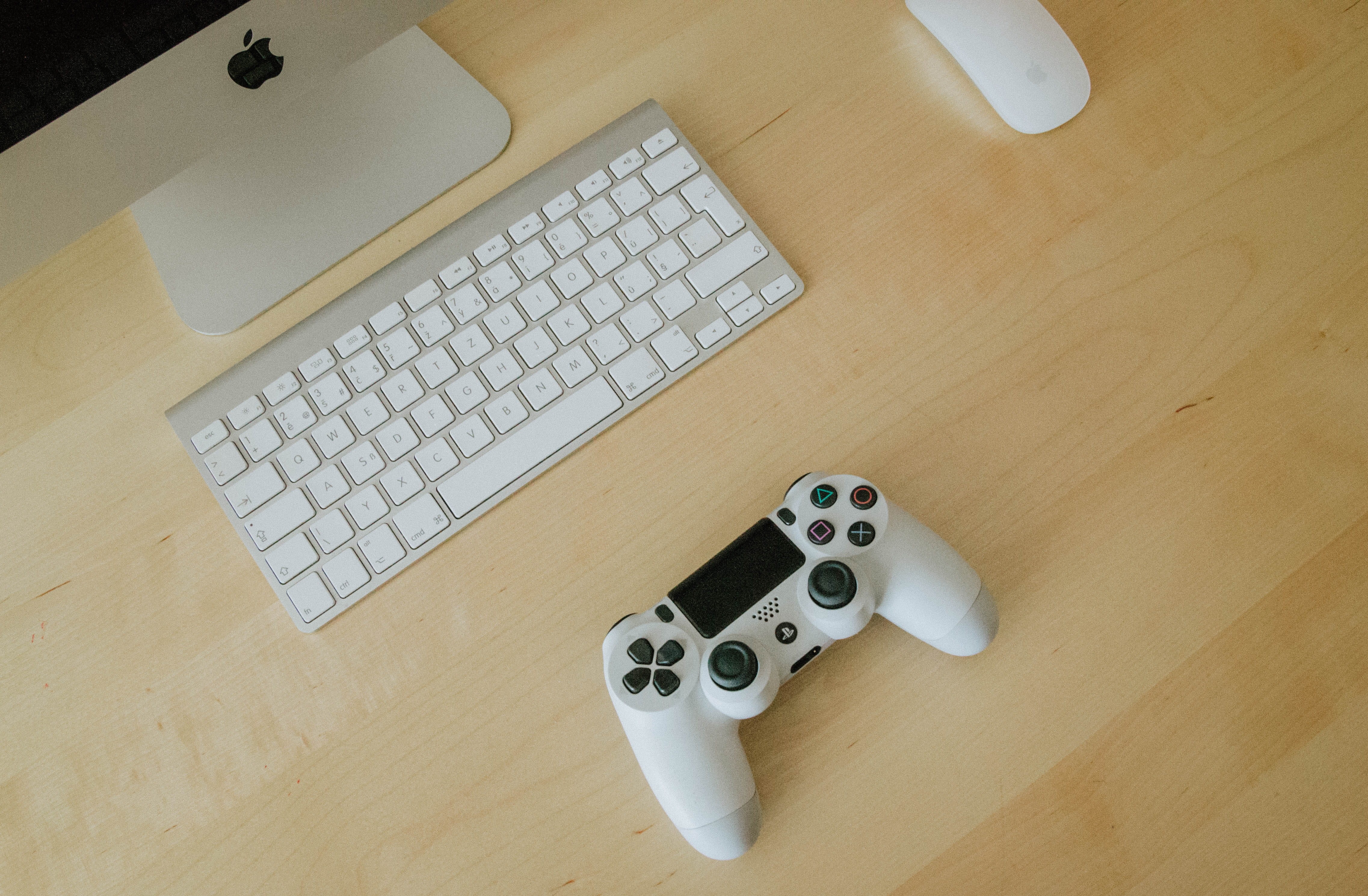 screen, 4K, high angle view, display, furniture, no people, communication, mat, computer keyboard, laptop, computer hardware, black, keyboard, computer equipment, HD Wallpaper