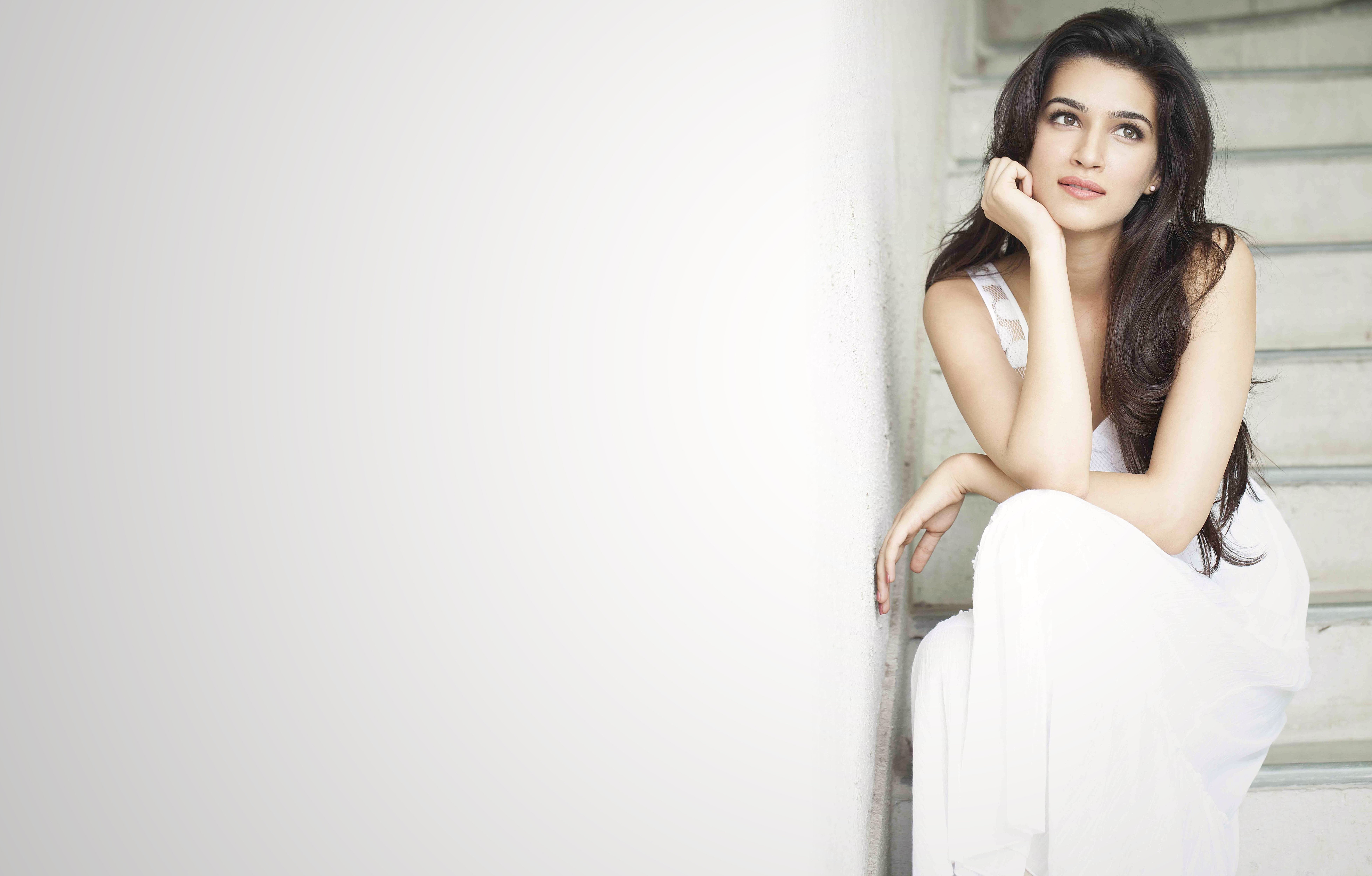 women, Girls, bolywood actress, white dress, brunette, 8K, kriti sanon, HD Wallpaper