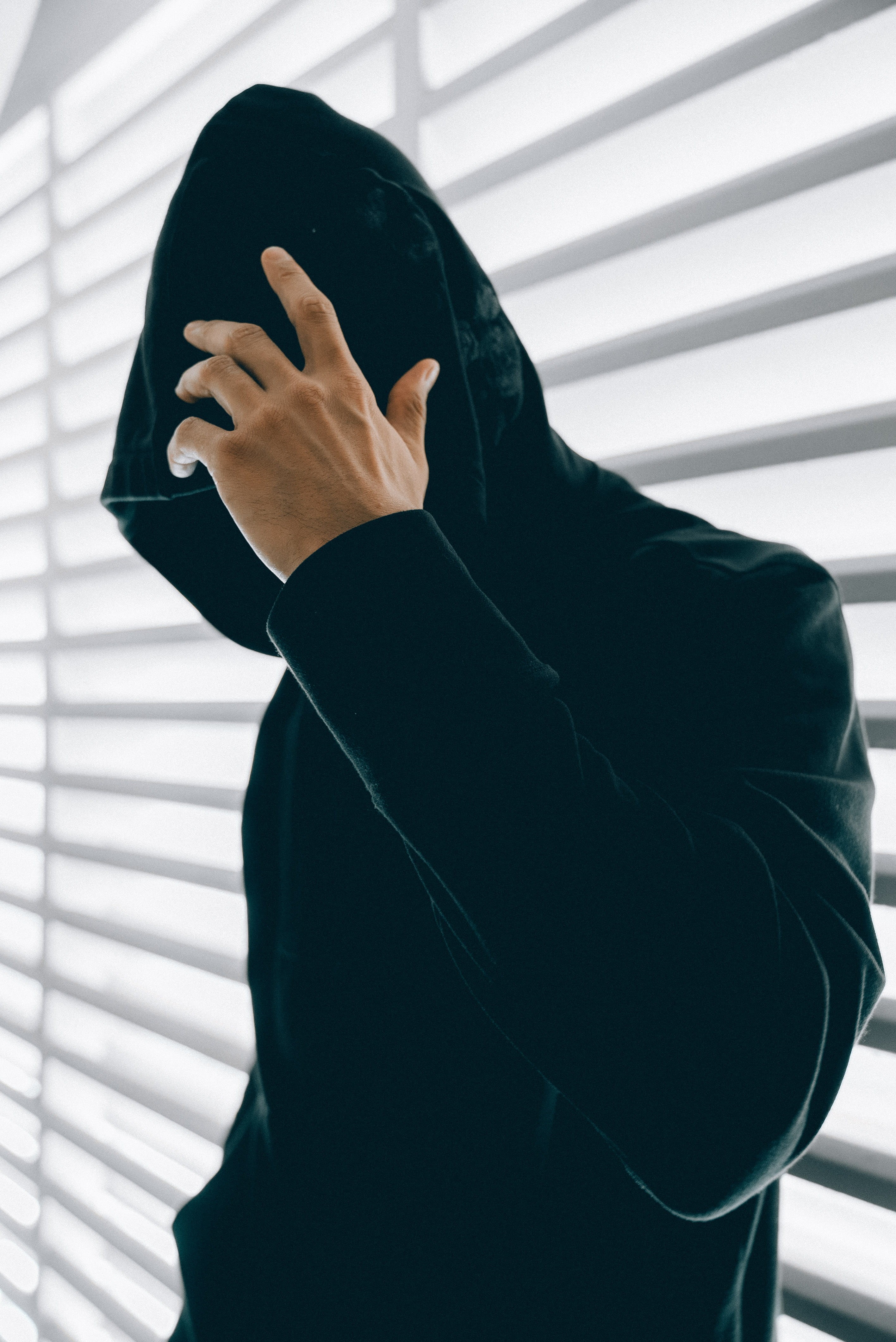 unrecognizable person, 4K, hoodie, front view, inside, urban, person, home interior, black, leisure activity, beside, human hand, waist up, blinds, lifestyles, Phone HD Wallpaper