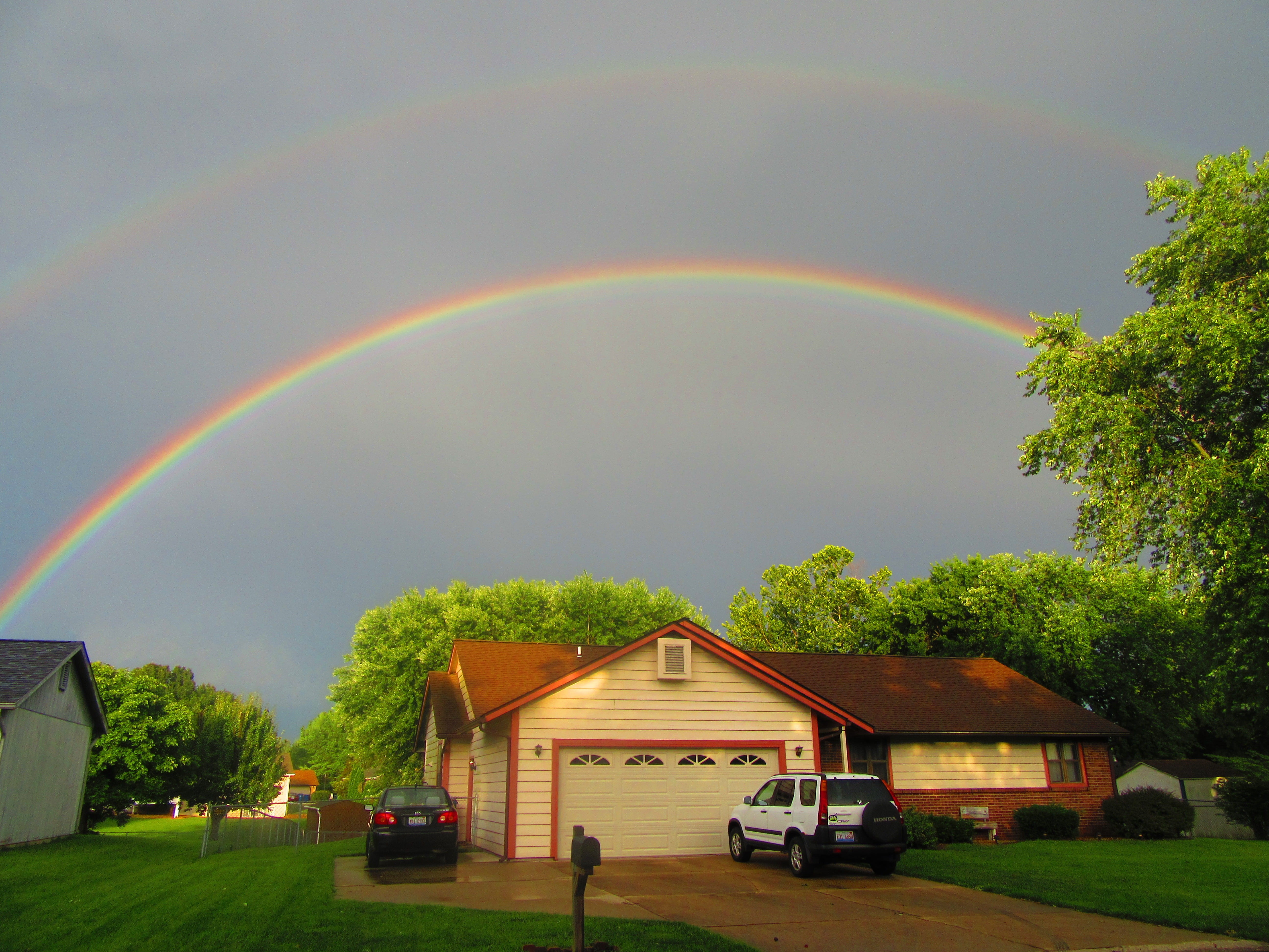 day, beauty in nature, nature, noah, sky, home, no people, motor vehicle, transportation, beauty, 5K, rainbow, tree, mode of transportation, outdoors, HD Wallpaper