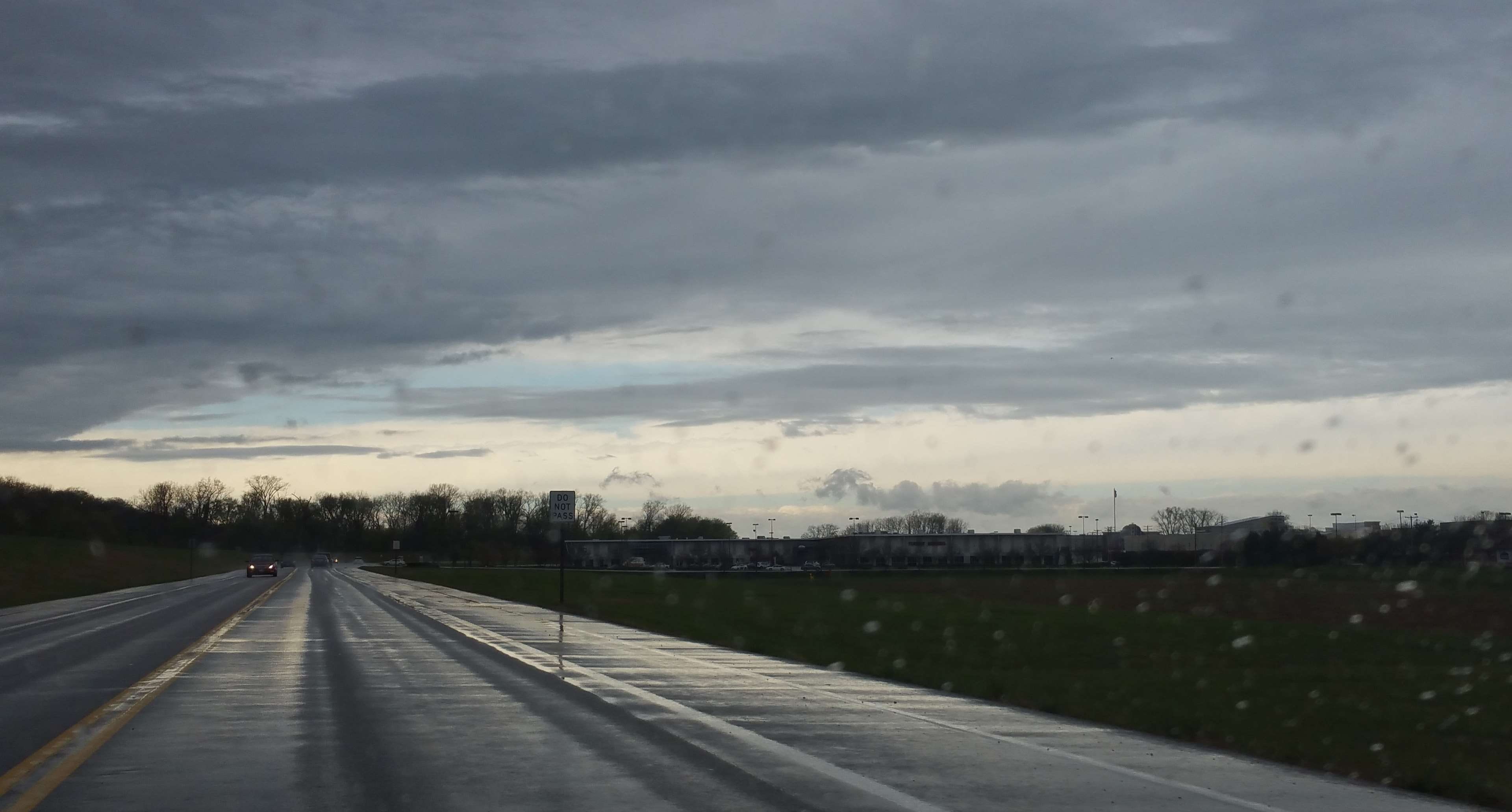 mode of transportation, road, vanishing point, raindrops, tree, cloud - sky, street, day, sign, stormy, showers, no people, transportation, symbol, drive, HD Wallpaper