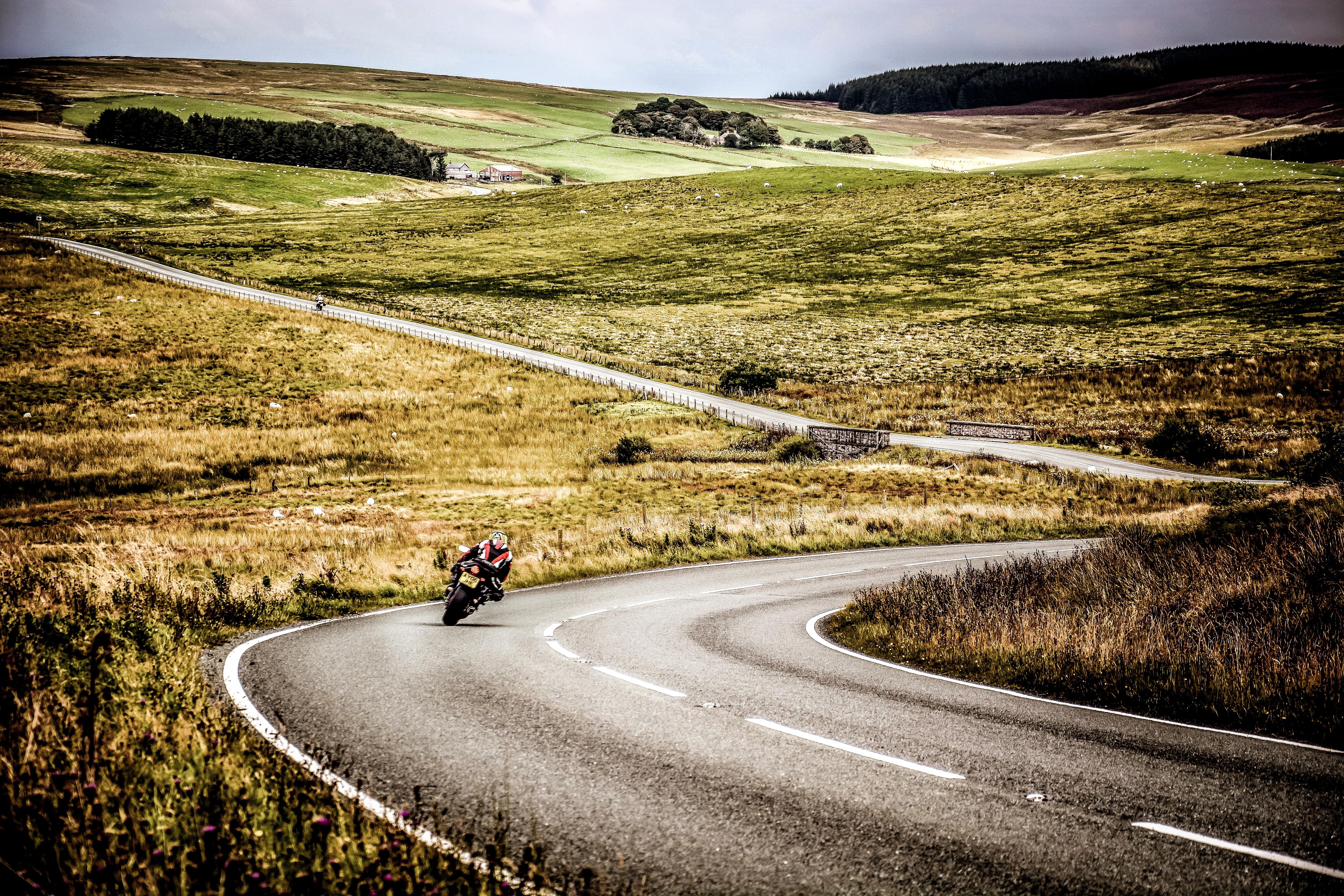 Speed, transport, transportation, Motorbike, rider, symbol, curve, country road, 5K, driving, britain, beauty in nature, bike, wales, marking, uk, winding road, HD Wallpaper