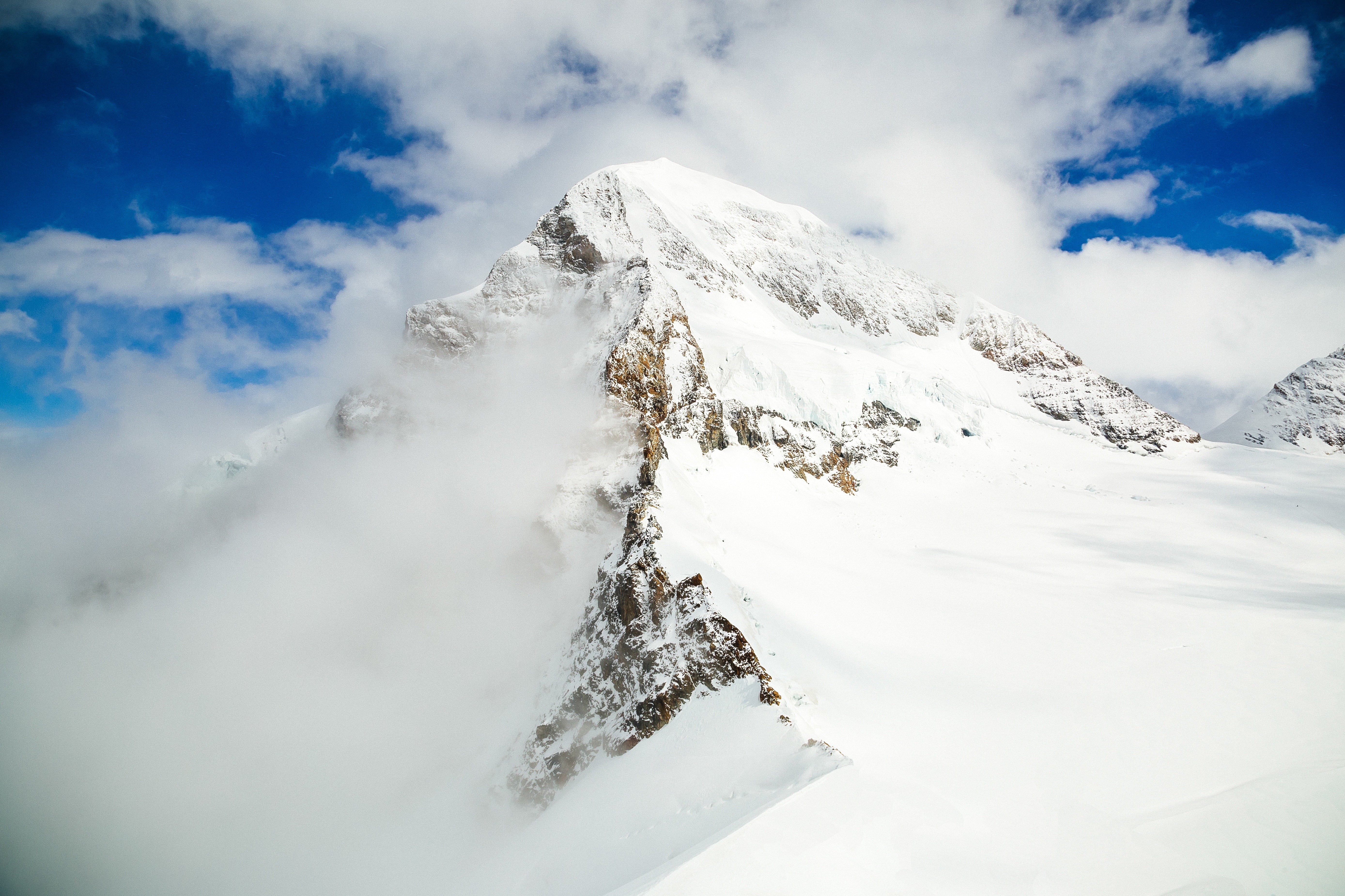 rock - Object, cold temperature, cloud - Sky, vacations, white color, mountain Peak, mountain landscape, winter, snowcapped mountain, no People, tranquility, HD Wallpaper