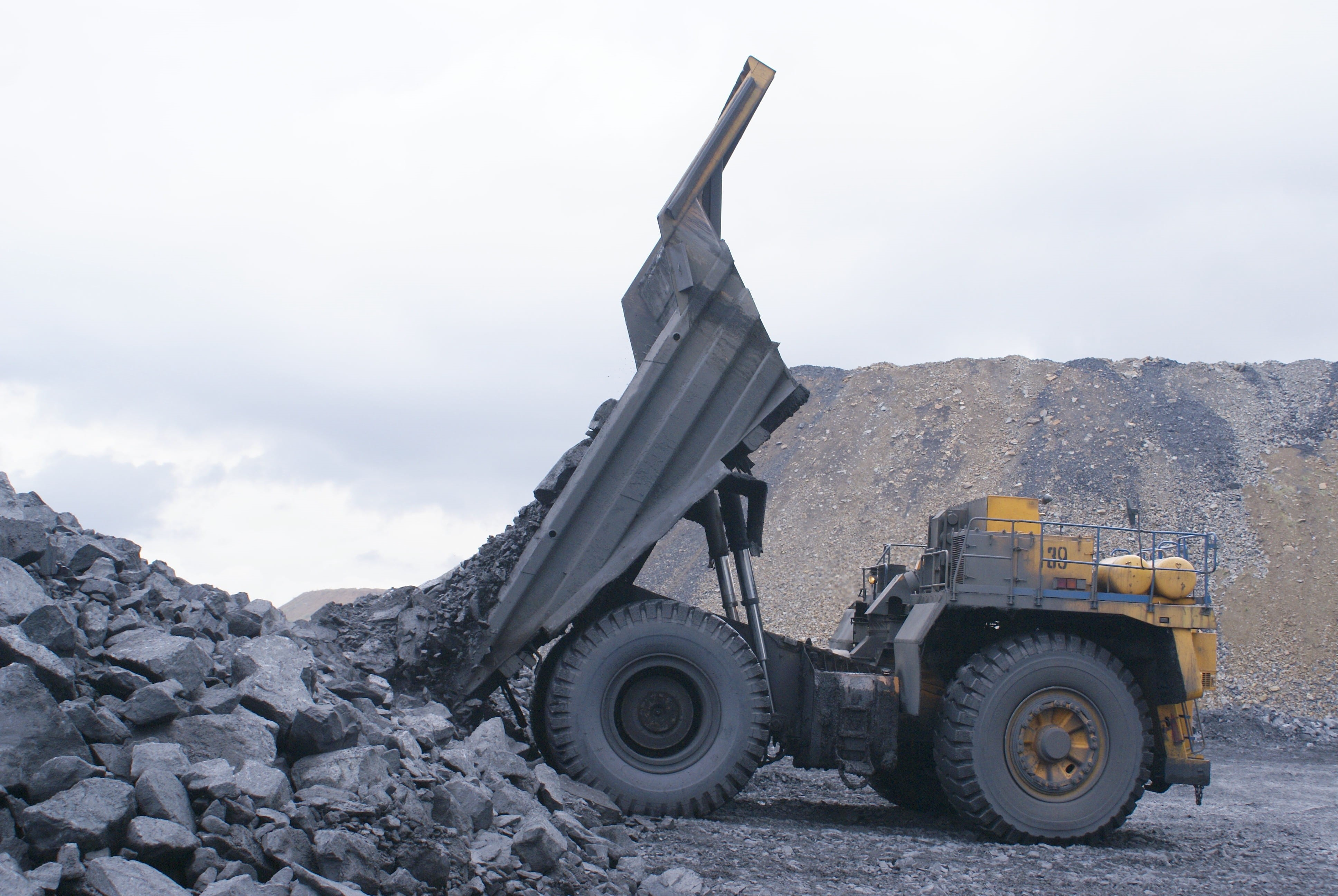 machinery, transportation, digging, rock, Hard Labour, miners, cloud - sky, energy, truck, outdoors, 4K, winter, wheel, dump Truck, day, Production, belaz, HD Wallpaper