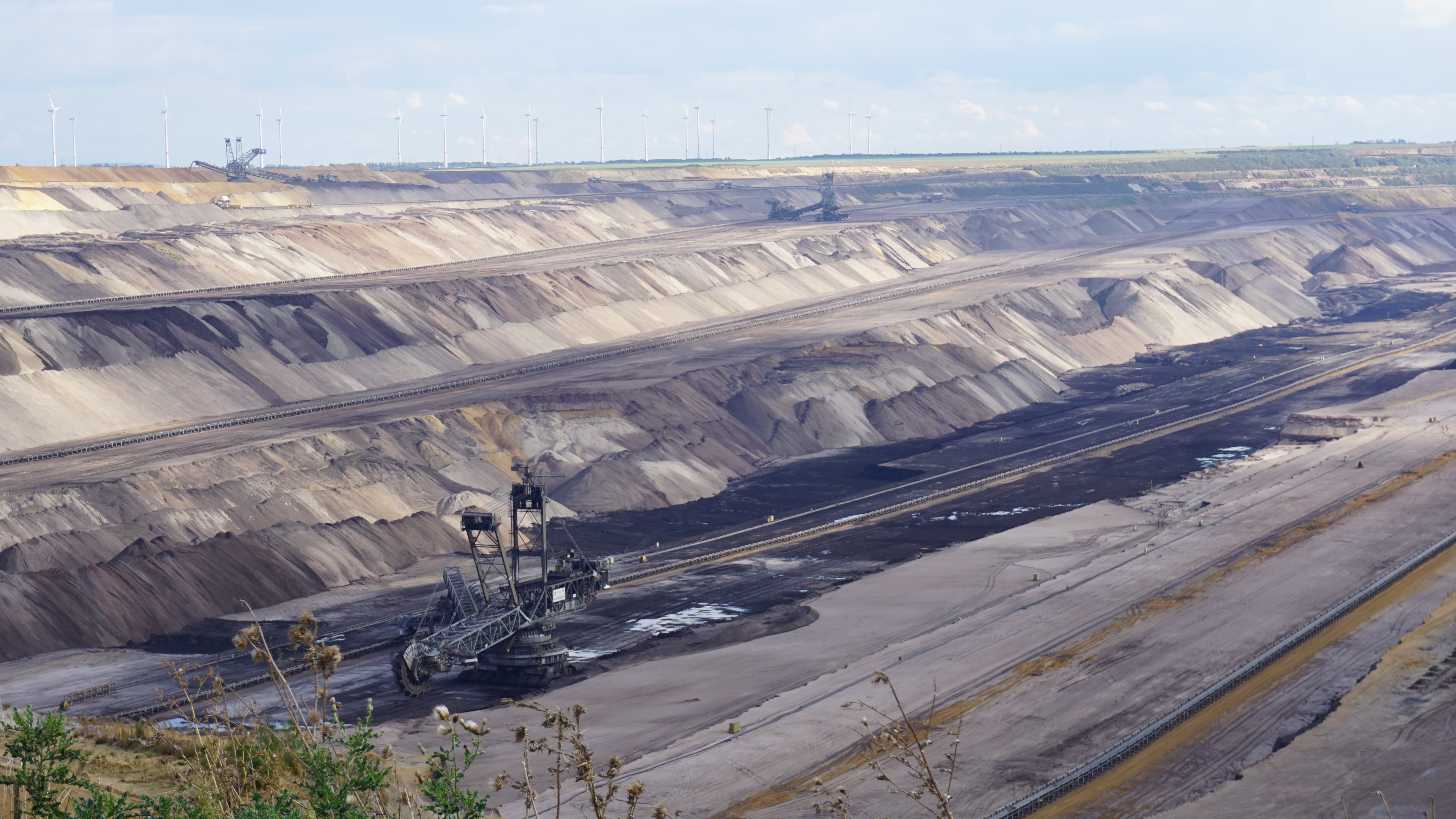 brown coal, open pit mining, beauty in nature, industry, landscape, 5K, transportation, pollution, high angle view, excavators, machinery, paddle wheel, HD Wallpaper