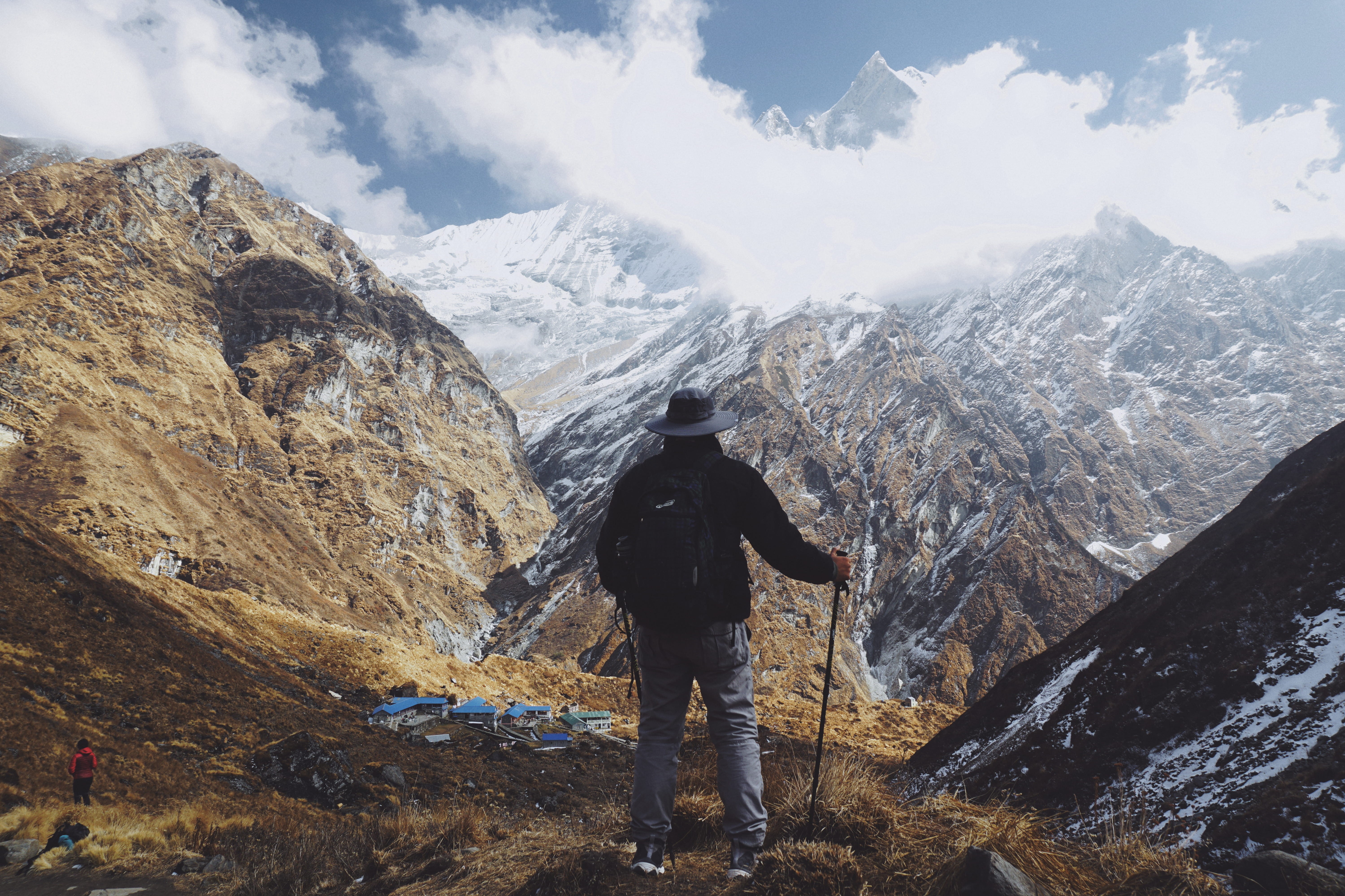 e, adventure, standing, snow, scenics - nature, photography, one person, 5K, rear view, peak, explorer, real people, conquer, leisure activity, warm clothing, HD Wallpaper