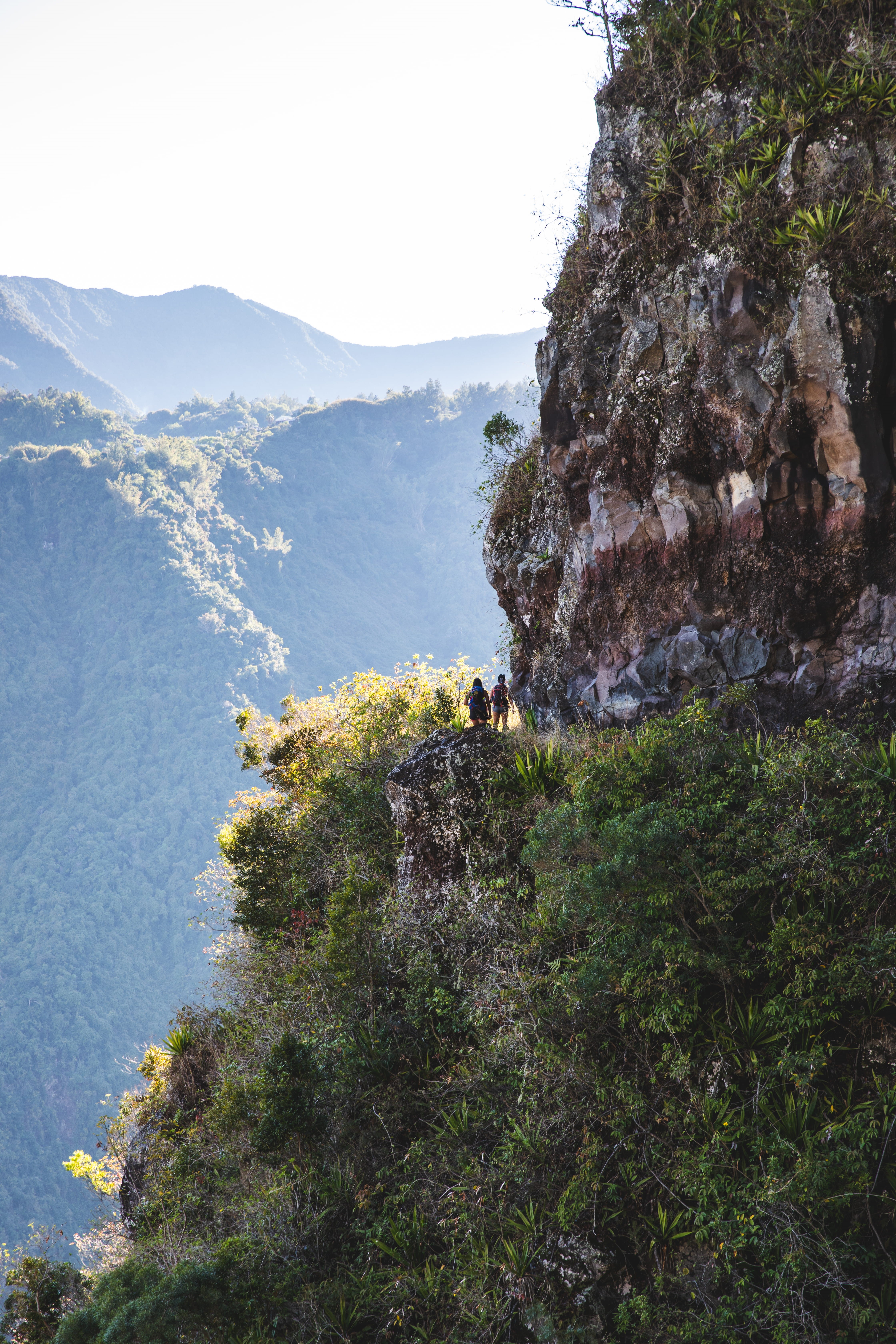 day, montagnes, water, randonnée, growth, formation, solid, land, sky, reunion island, plant, rock formation, no people, cirque de mafate, mafate, 5K, Phone HD Wallpaper