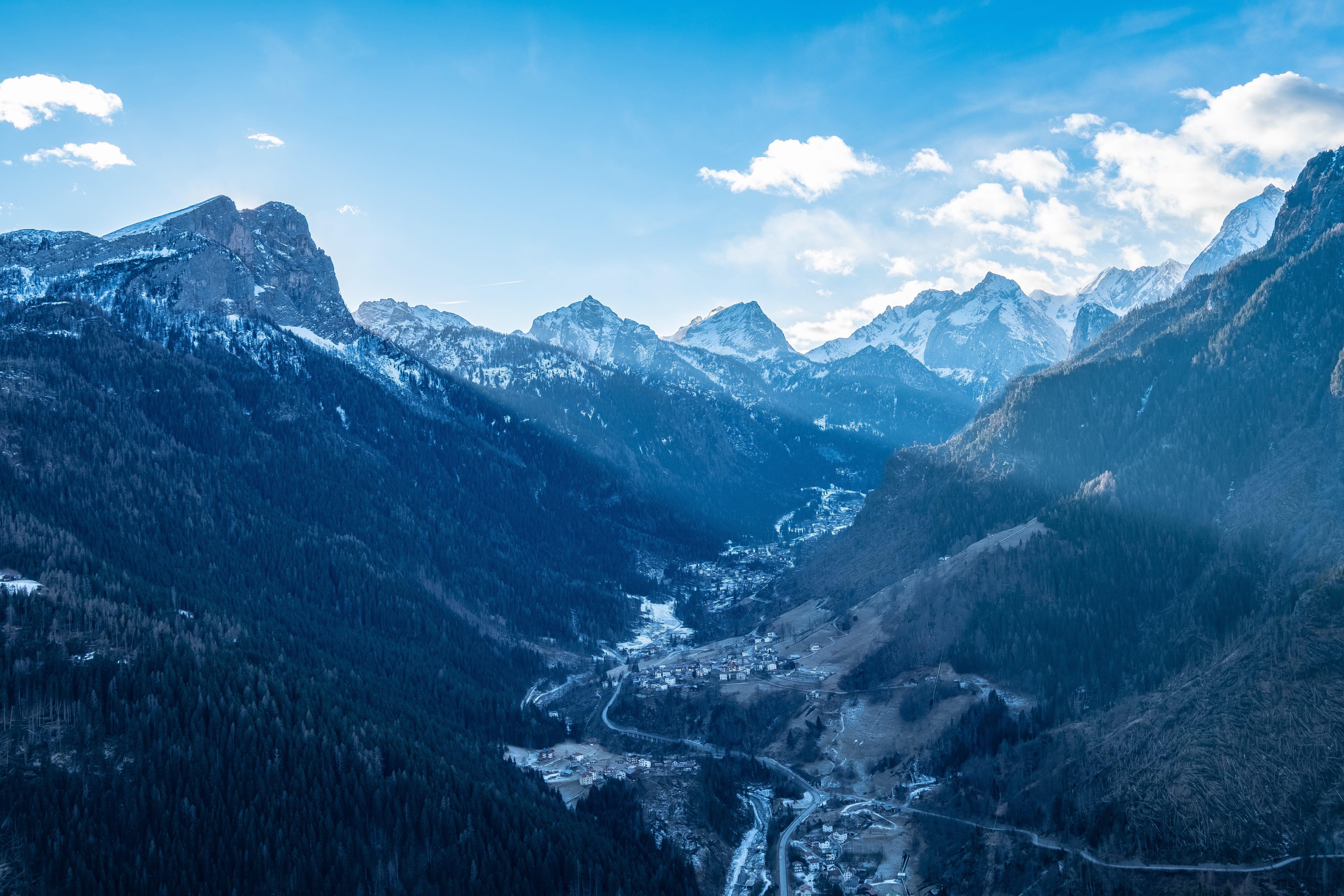 ice, road, scenics - nature, mountains, cold temperature, montagna, mountain peak, water, non-urban scene, green, colle santa lucia, snowcapped mountain, HD Wallpaper