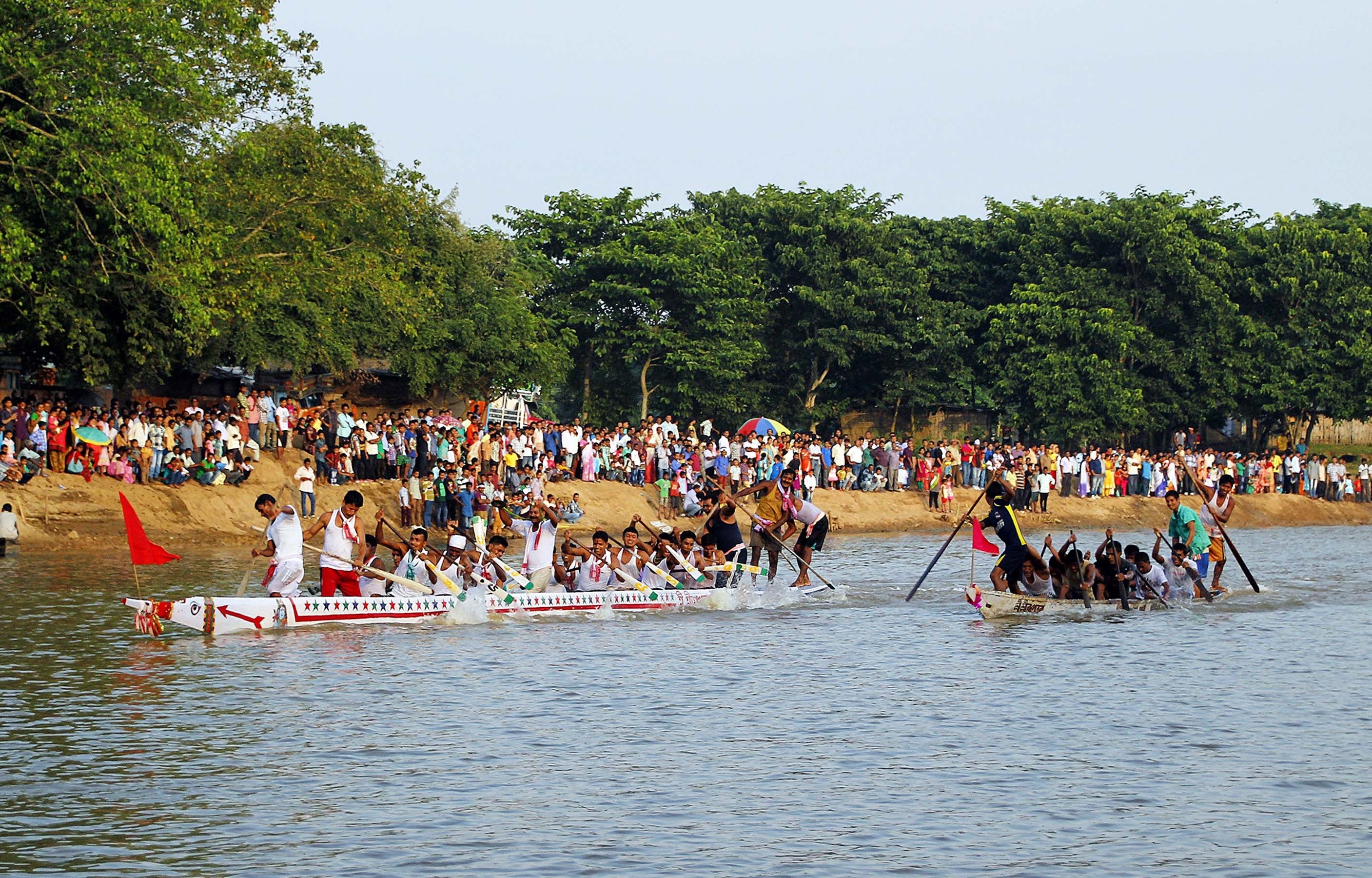 group of people, men, leisure activity, fishing boat, crowd, nature, sport, tradition, water, trip, large group of people, day, 2K, waterfront, plant, HD Wallpaper
