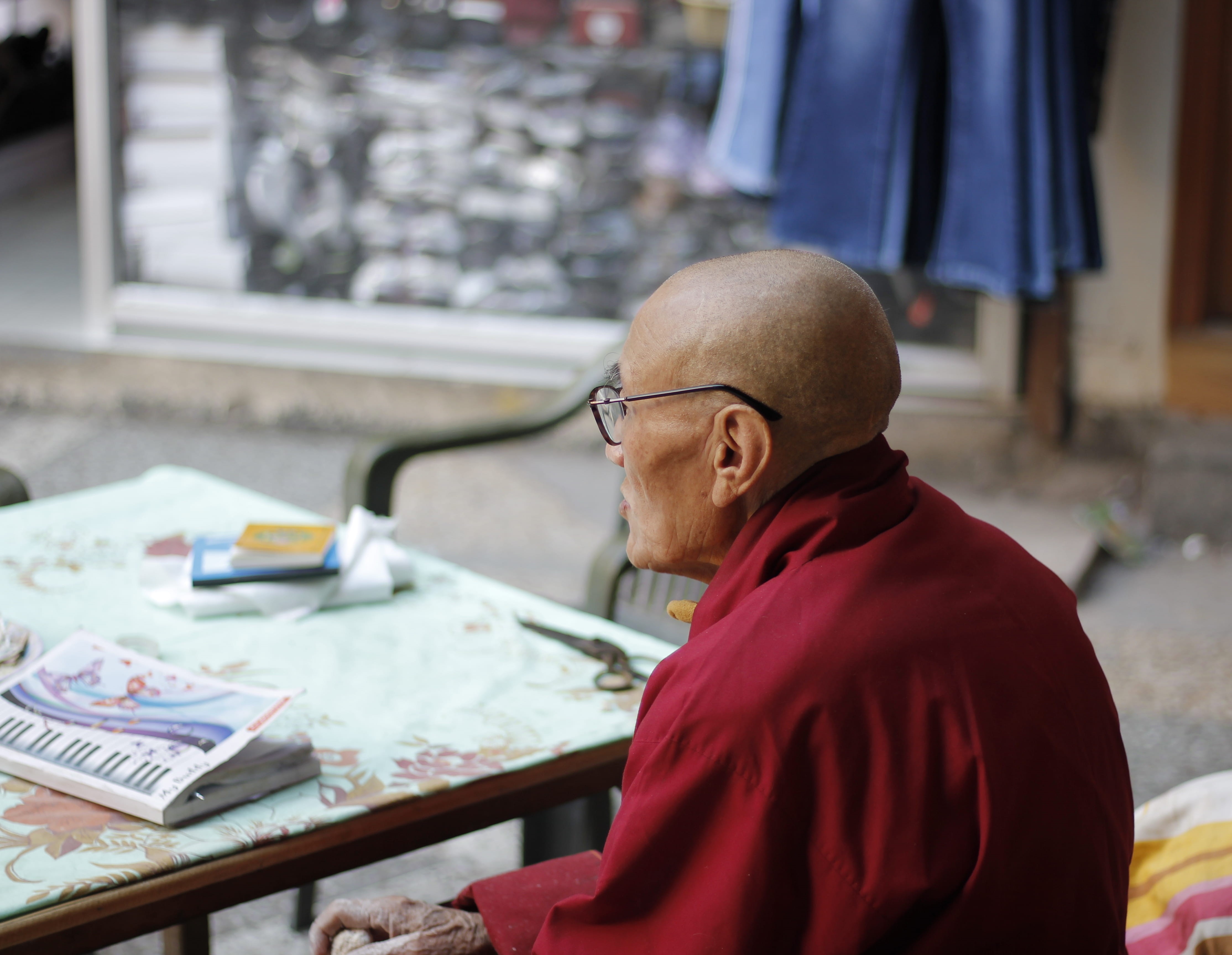 culture, senior citizen, senior men, shirt, text, day, india, senior adult, old, furniture, majnu ka tilla, monk, human, man, wearing, real people, chair, HD Wallpaper