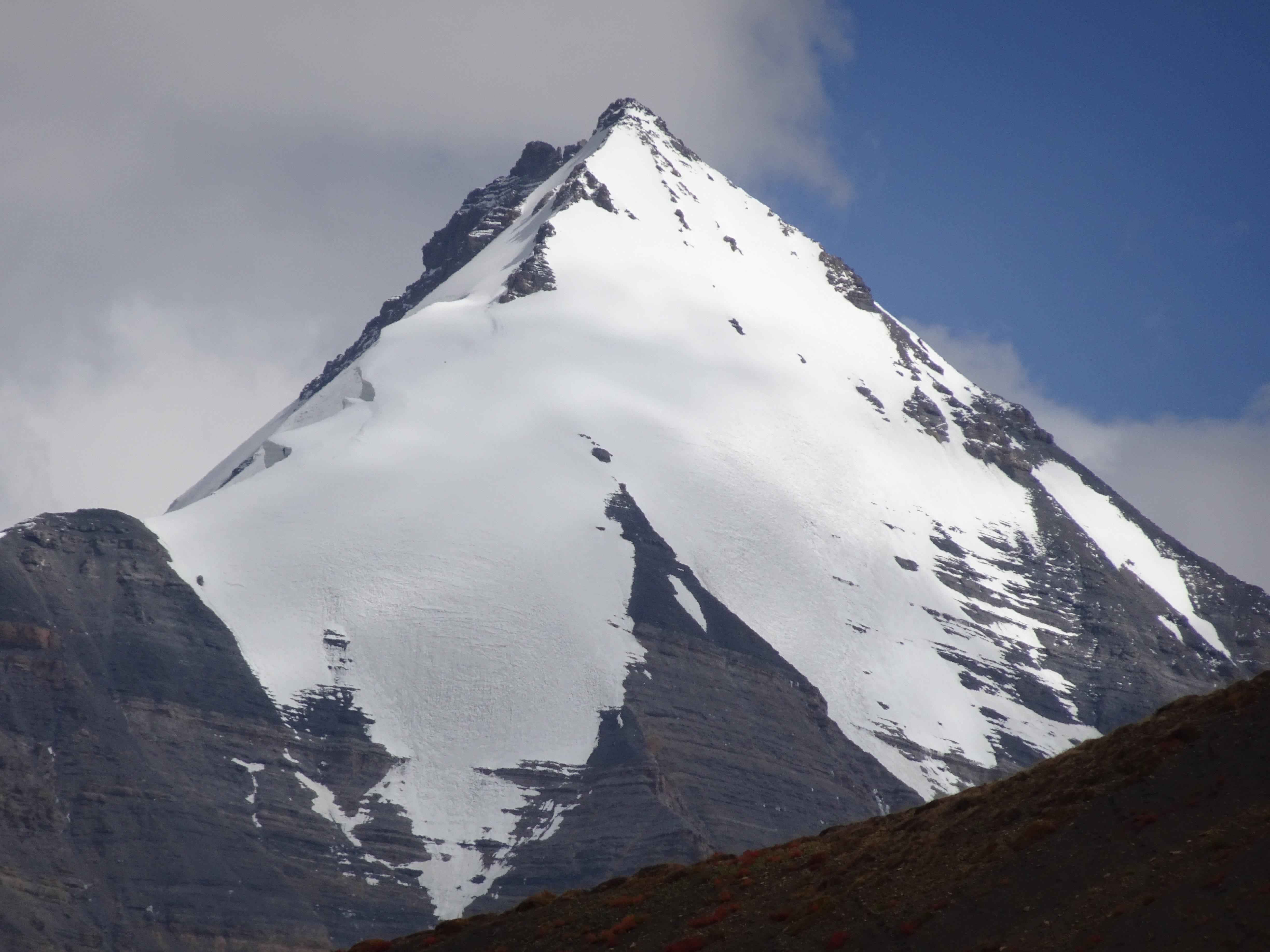spiti, tranquility, mountain peak, non-urban scene, himachal pradesh, environment, beauty in nature, scenics - nature, cloud - sky, sky, mountain range, HD Wallpaper