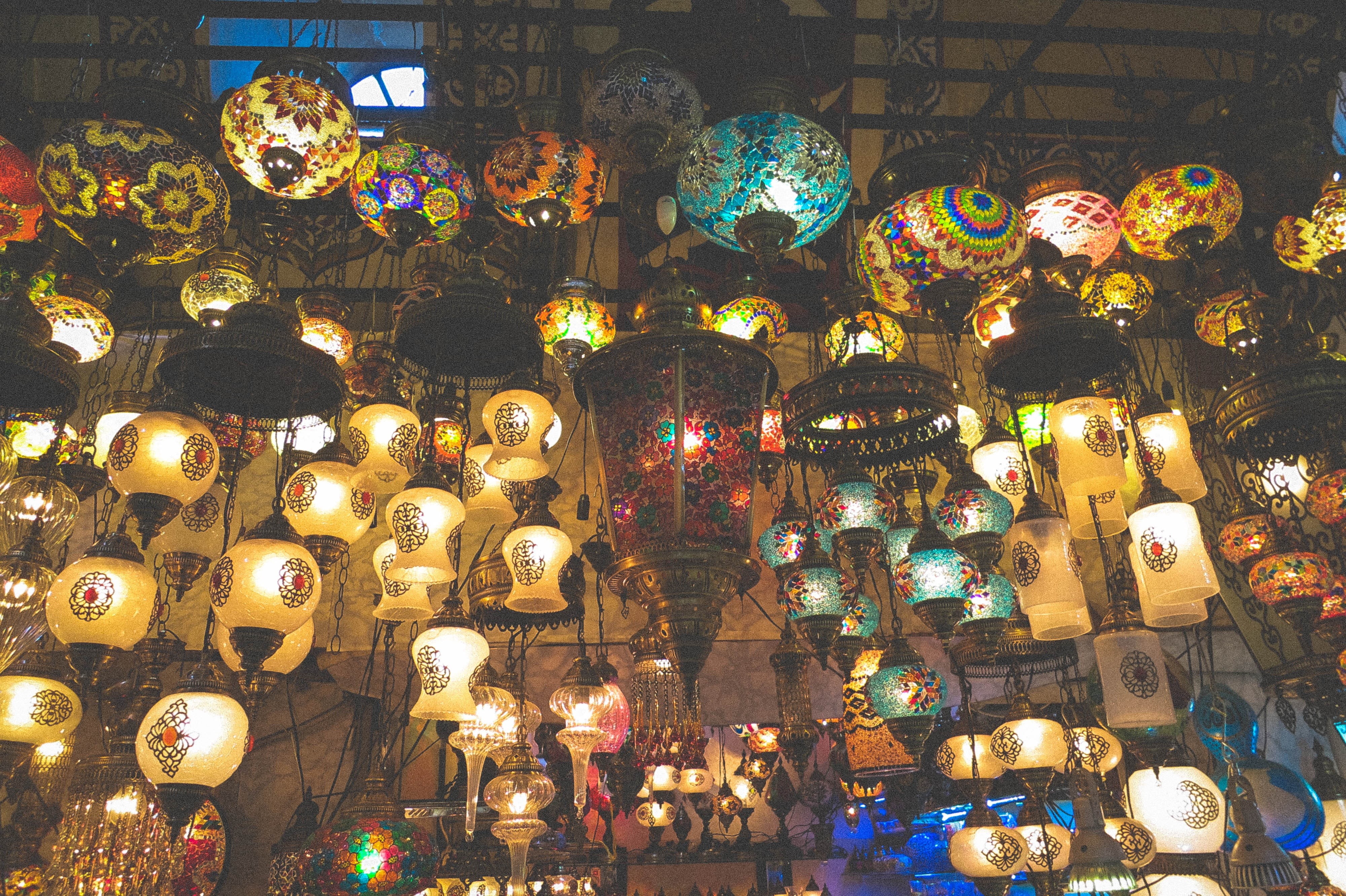 multi colored, indoors, collection, electric lamp, ceiling, no people, retail display, decoration, arrangement, lamps, lighting equipment, pendant, hanging, HD Wallpaper