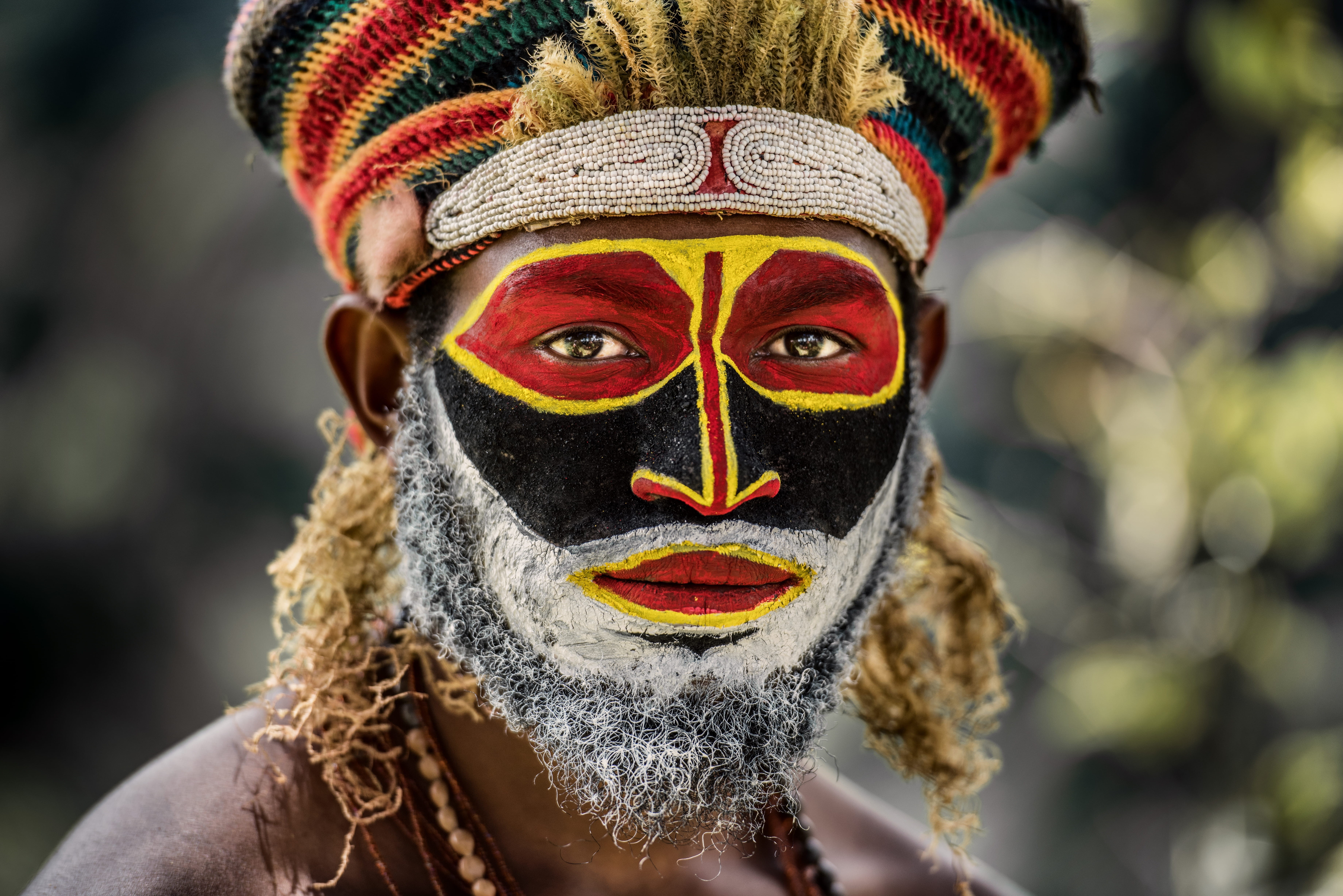 people, tribal, costume, men, one Person, 5K, spirituality, smiling, travel, man, tradition, multi Colored, face, papua new guinea, traditional Festival, HD Wallpaper
