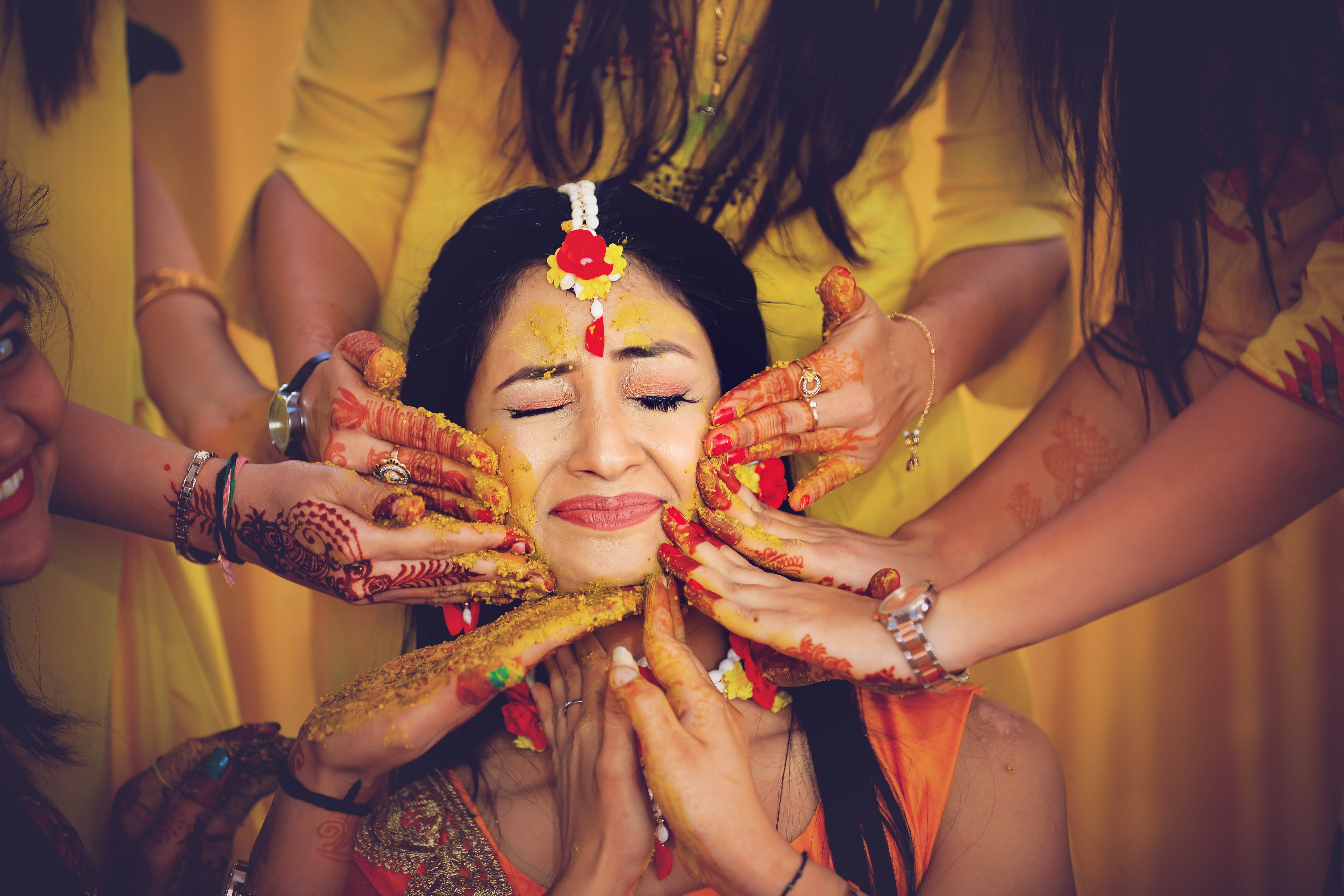 culture, celebration, 5K, young adult, religion, dresses, facial expression, adult, henna tattoo, real people, women, traditional clothing, beautiful woman, HD Wallpaper