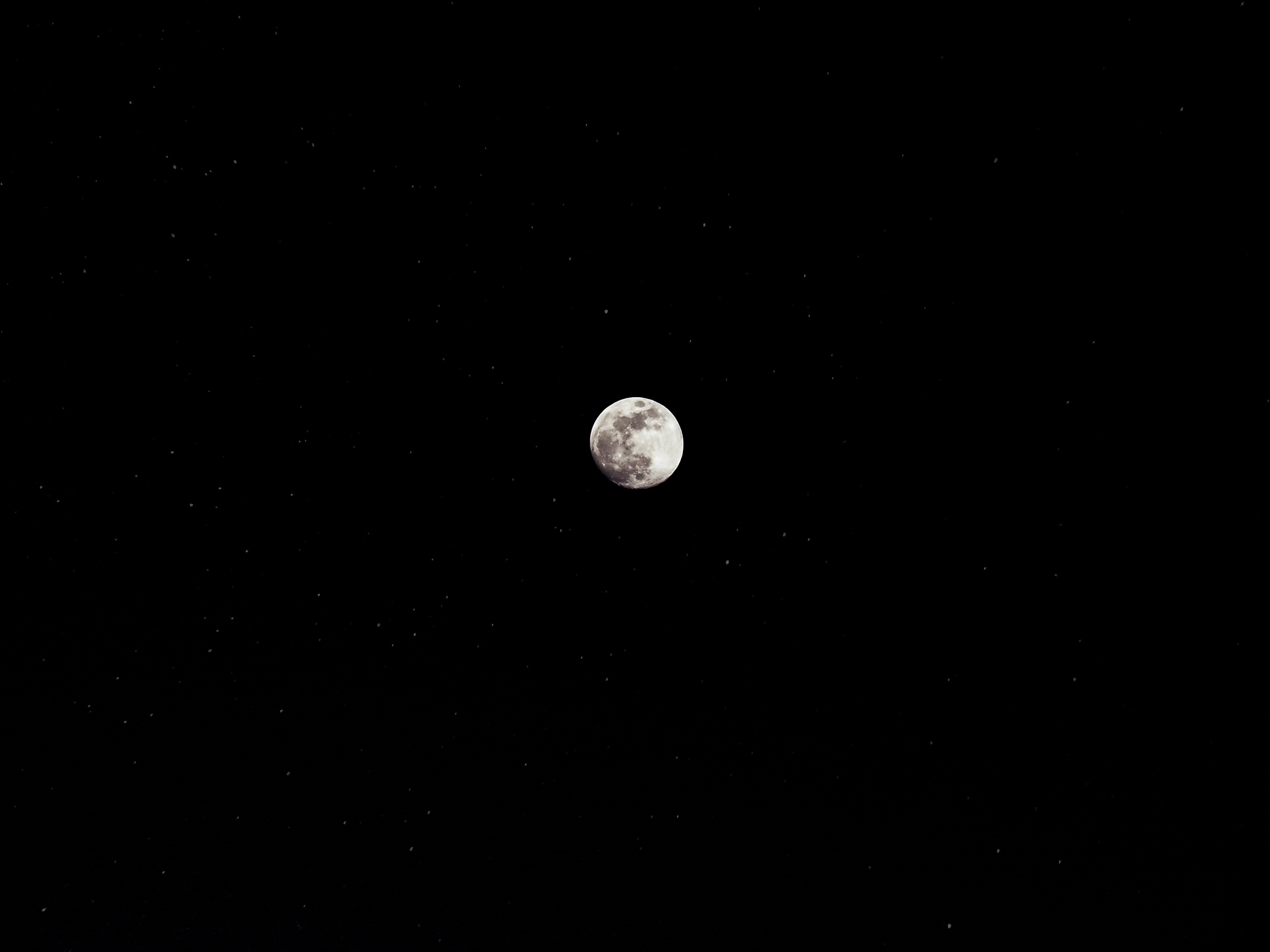 idyllic, scenics - nature, moonlight, photo, circle, copy space, tranquility, moon surface, planetary moon, low angle view, outdoors, sky, beauty in nature, HD Wallpaper