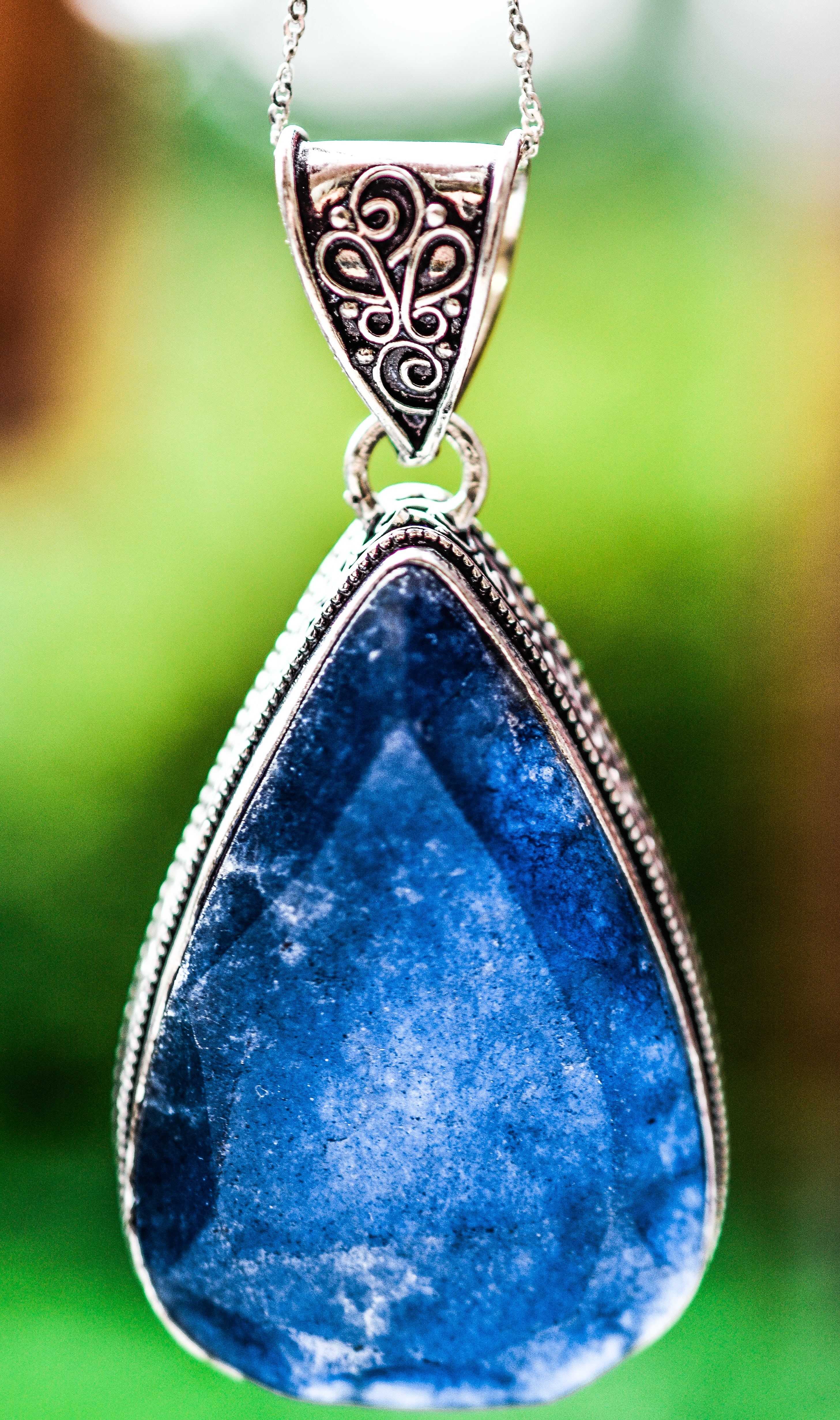 jewelry, jewel, indoors, energy, art and craft, fashion, metal, colored, stone, craft, aquarius, raw, astrological, ornament, design, pendant, esoteric, Phone HD Wallpaper