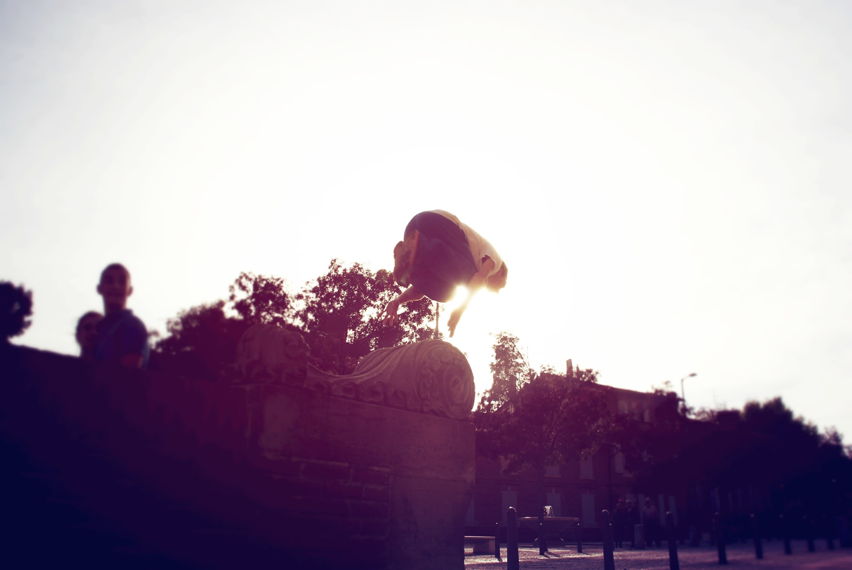copy space, plant, silhouette, lens flare, sunset, built structure, real people, parkour, nature, lifestyles, incidental people, day, leisure activity, HD Wallpaper
