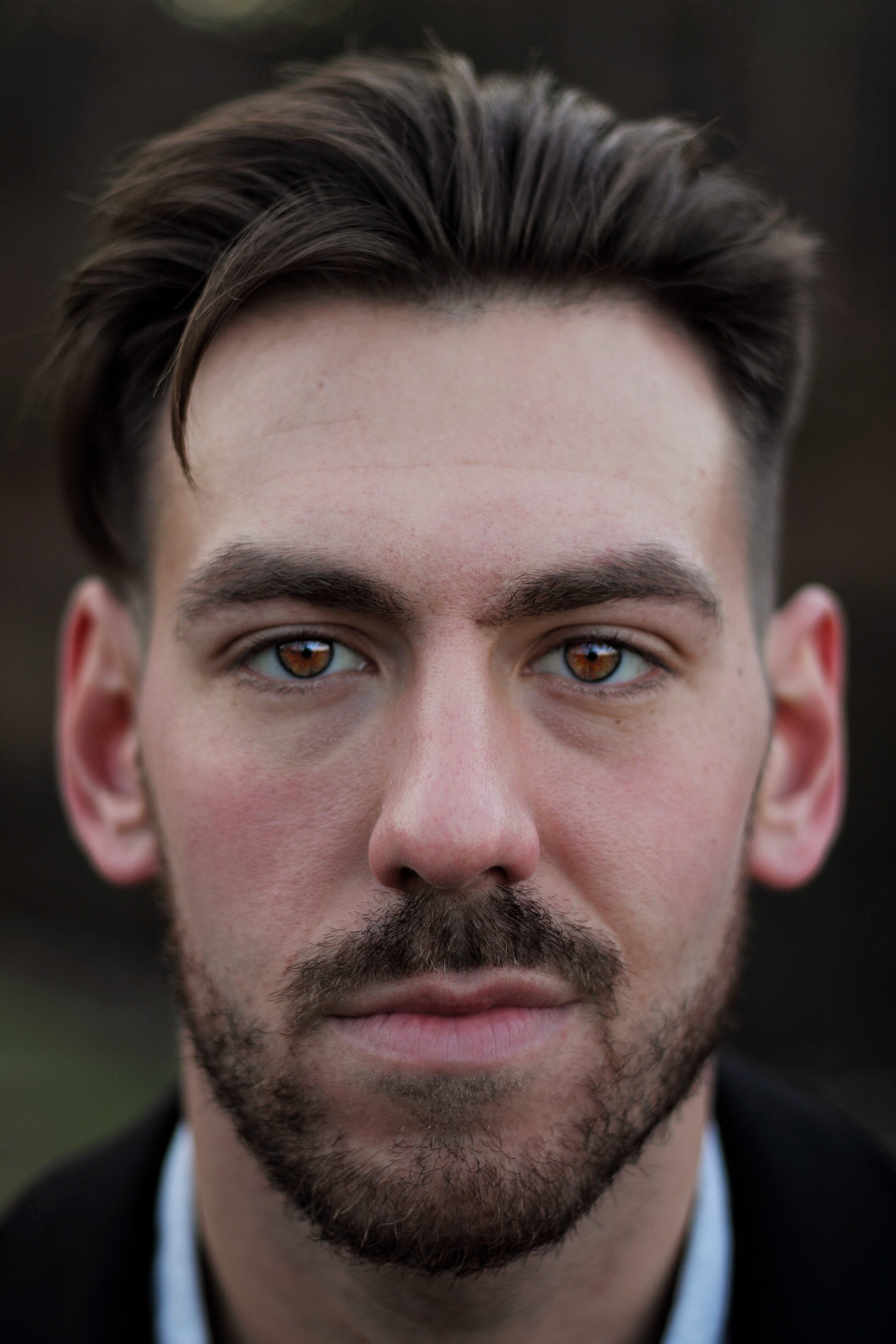hairstyle, body part, mid adult, indoors, beard, looking at camera, adult, 4K, young men, hair, picture, taking, headshot, men, front view, close-up, young adult, Phone HD Wallpaper