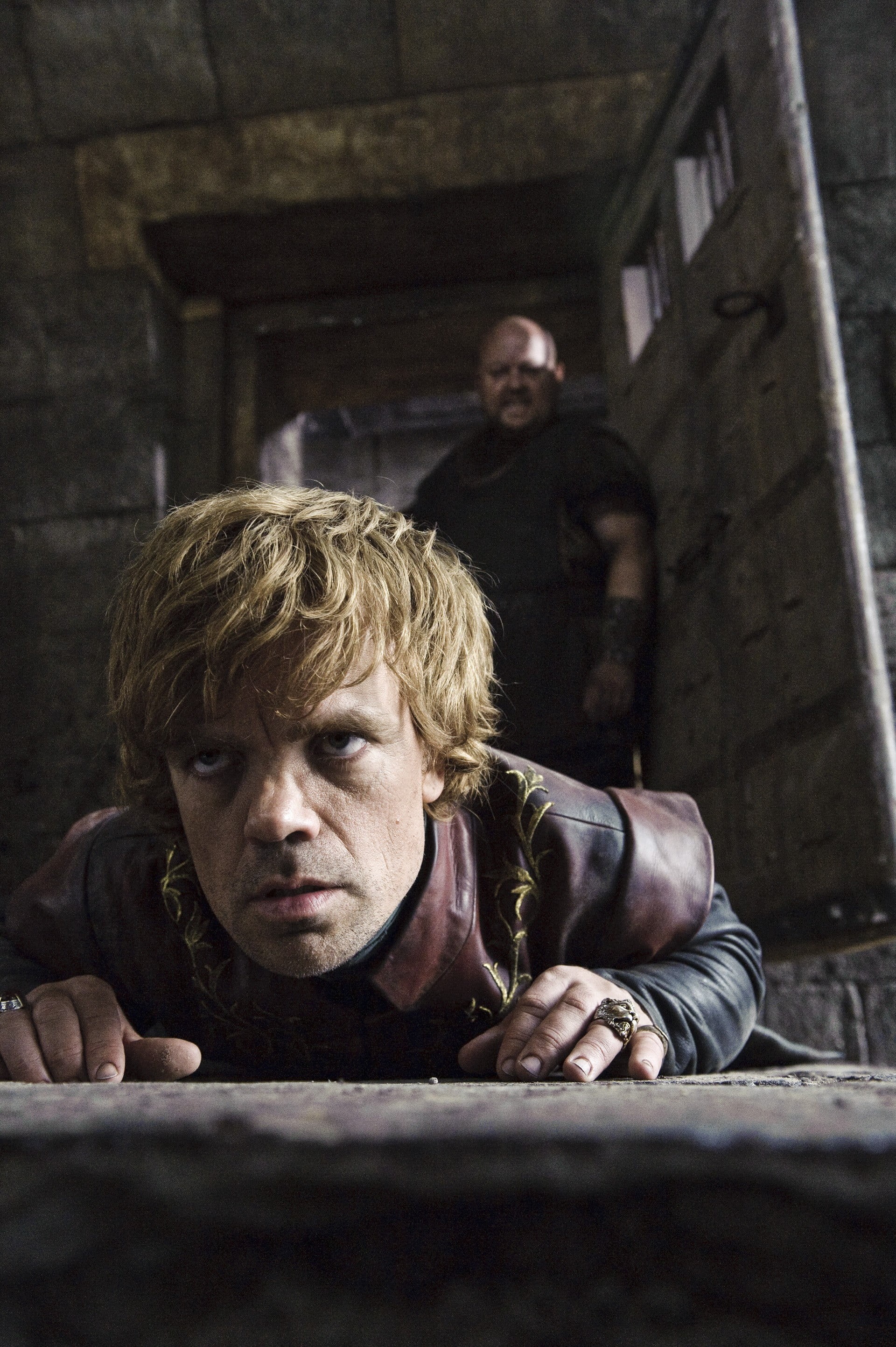 social issues, sadness, portrait, aggression, looking at camera, headshot, emotion, dark, abandoned, architecture, Peter Dinklage, tyrion, depression - sadness, Phone HD Wallpaper