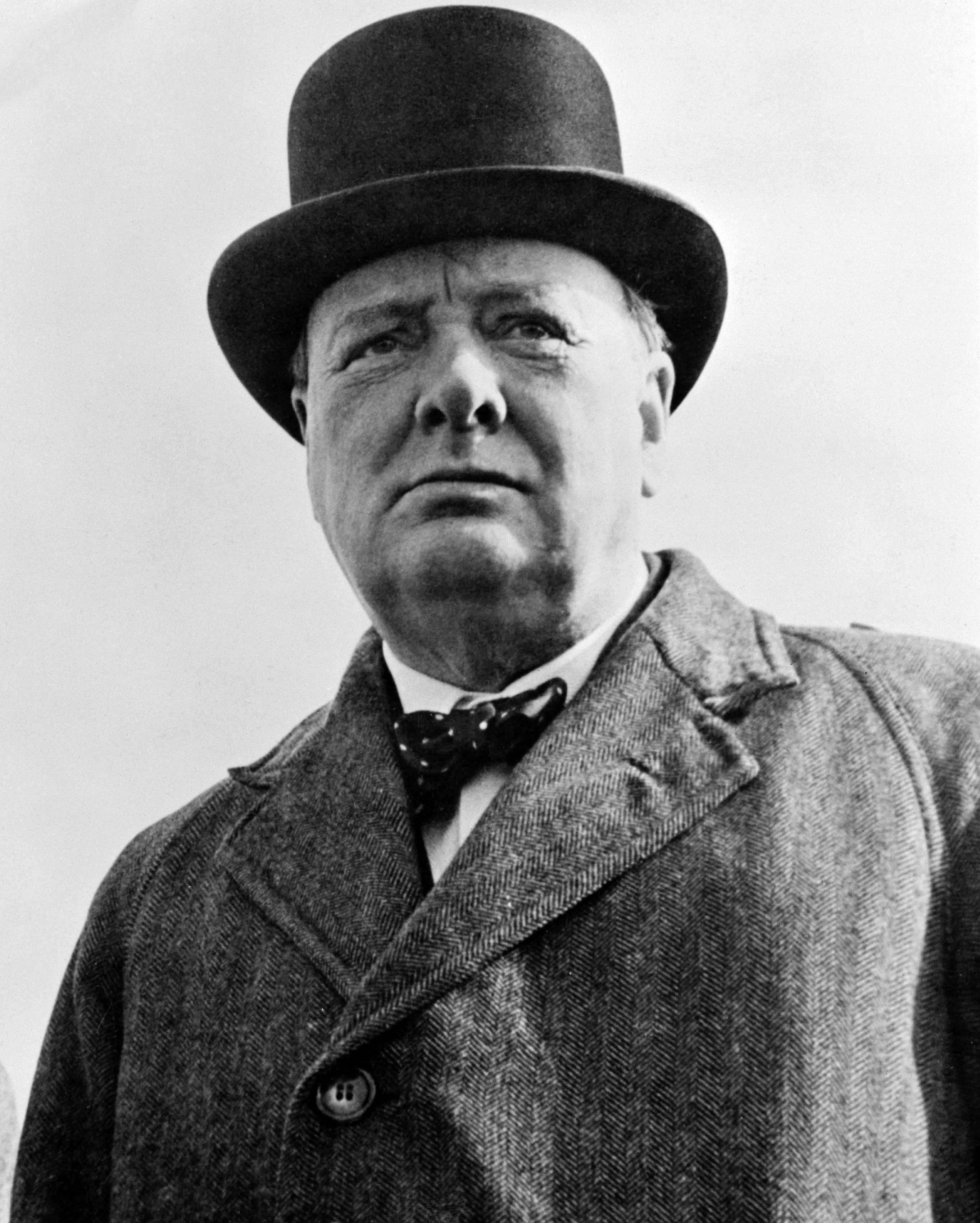 iron curtain, portrait, sir winston churchill, photograph, uniform, clothing, artist, grayscale, one person, looking at camera, man, great, british, men, Phone HD Wallpaper