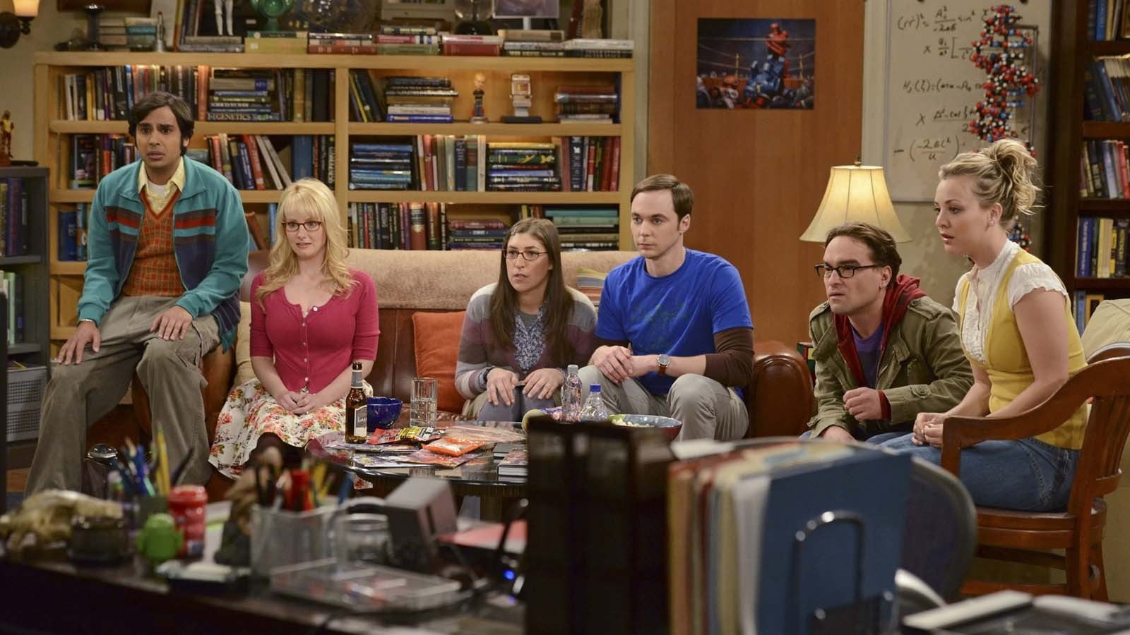 crew, males, emotion, sitting, Raj Koothrappali, group, women, blue, table, group of people, Leonard Hofstadter, food and drink, mature adult, glass, happiness, HD Wallpaper