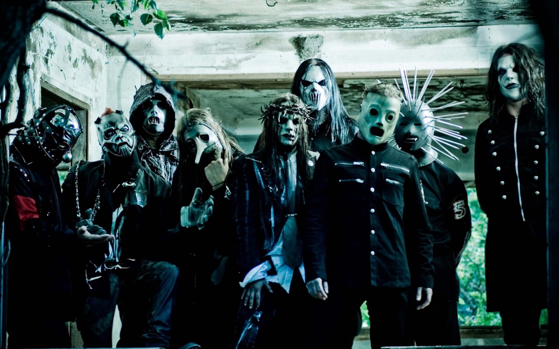 dark, disguise, women, outdoors, horror, mask, evil, people, band, members, men, adult, fashion, real people, group of people, leisure activity, females, HD Wallpaper
