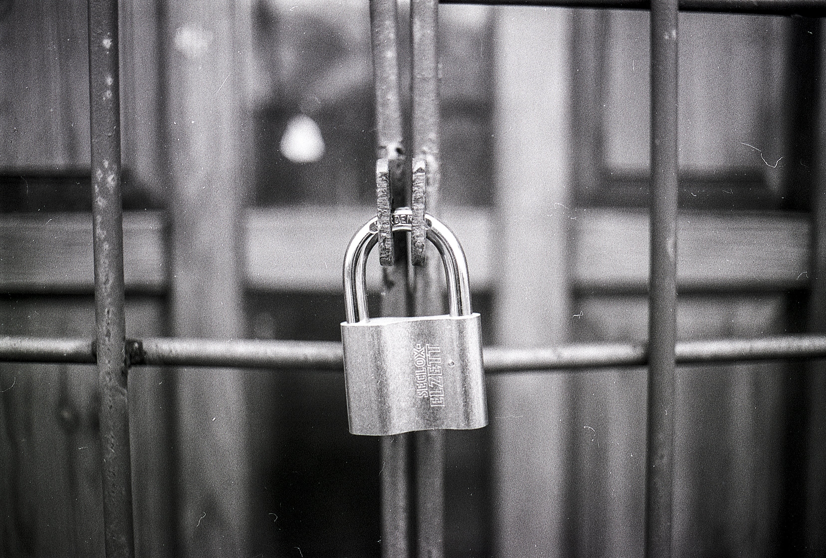 protection, selective focus, locked, exit, enter, data, open, focus on foreground, close-up, closed, 2K, handle, unlock, window, door, privacy, equipment, HD Wallpaper